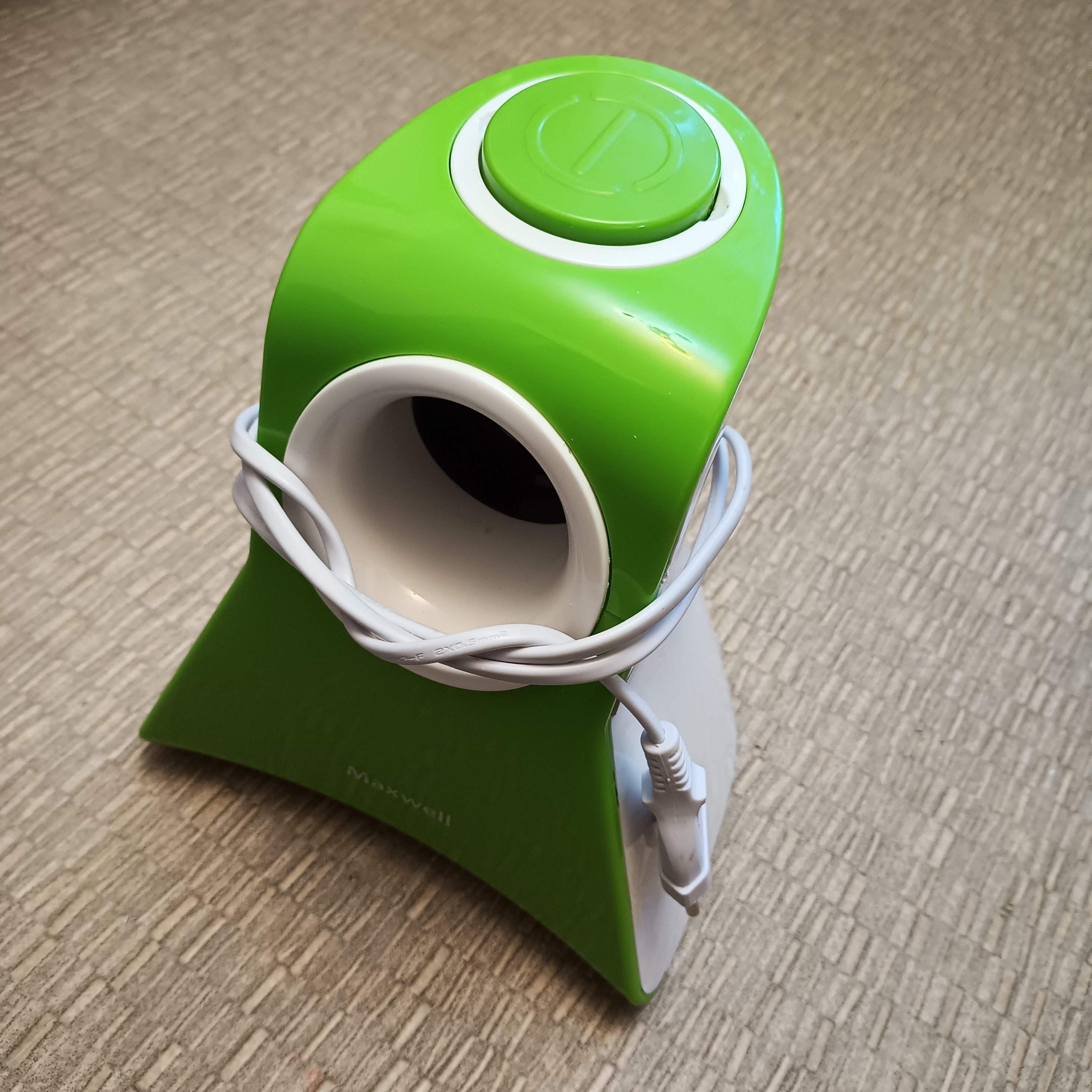 Lifle Maxwell Multitashes (Plastik Aparattır!!!)