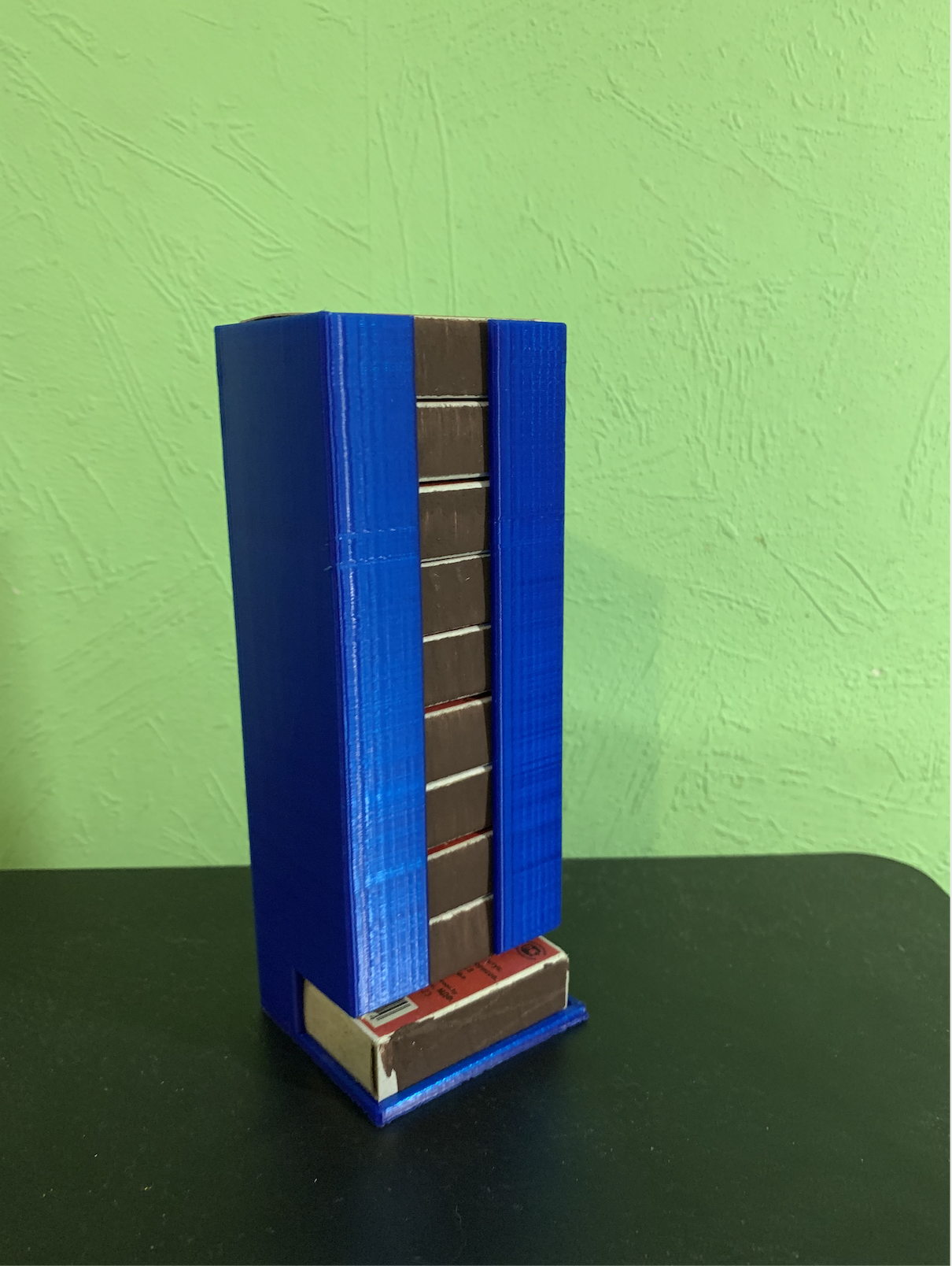 Kibrit kutusu tutucusu 10 adet (duvara asılabilir) (Plastik Aparattır!!!) Kibrit kutusu tutucusu 10 adet (duvara asılabilir) (Plastik Aparattır!!!)