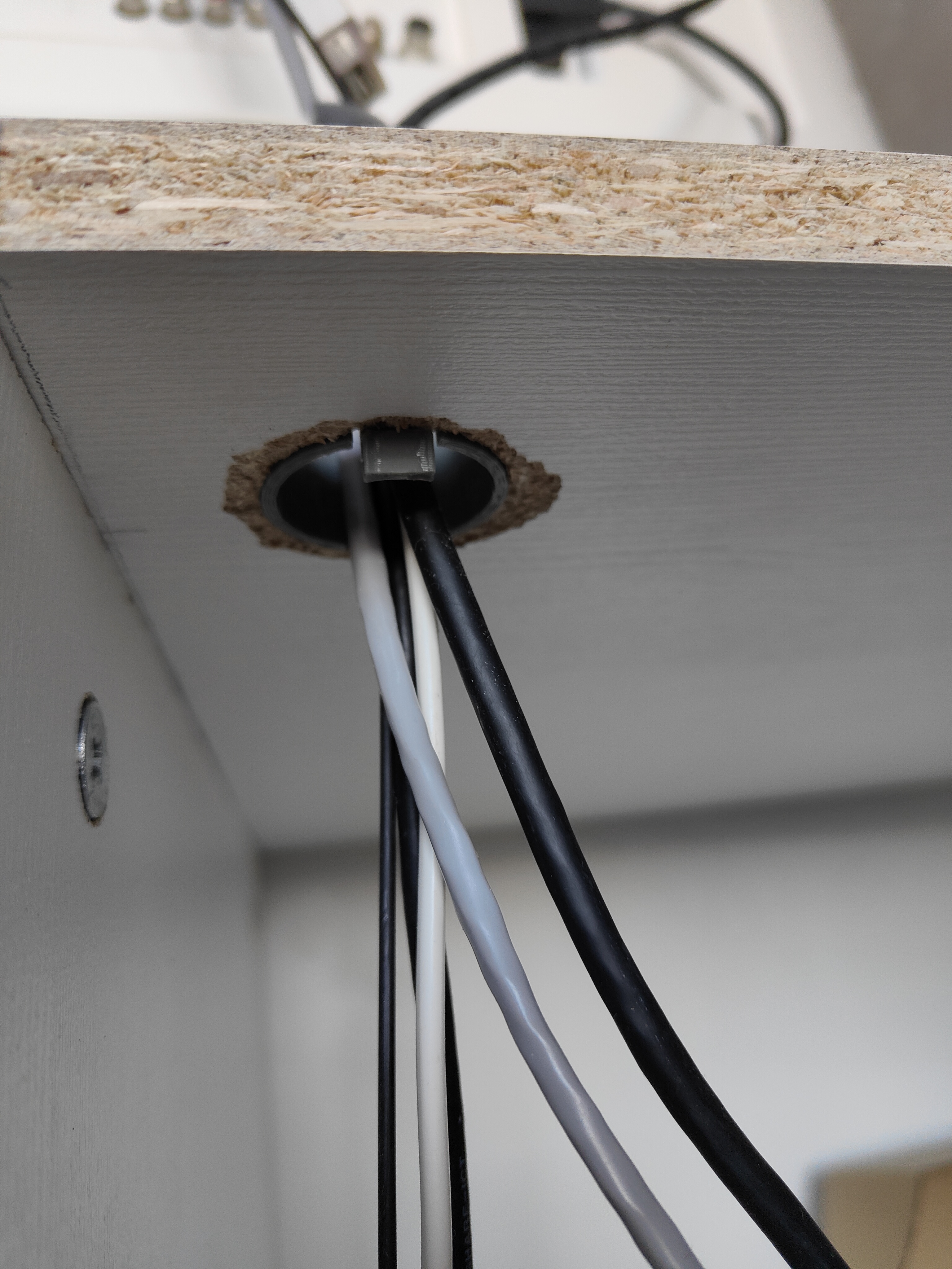 16 mm sunta için bir fiş. (Plastik Aparattır!!!)