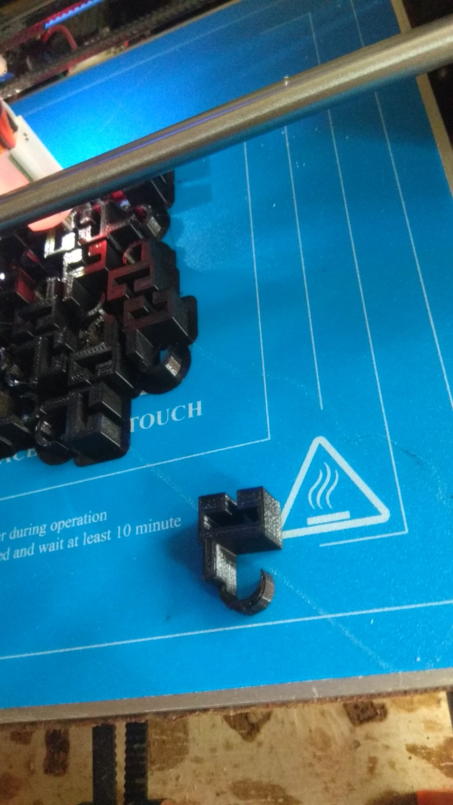 Alüminyum korniş için örgü ile perdeler için kancalar (Plastik Aparattır!!!)