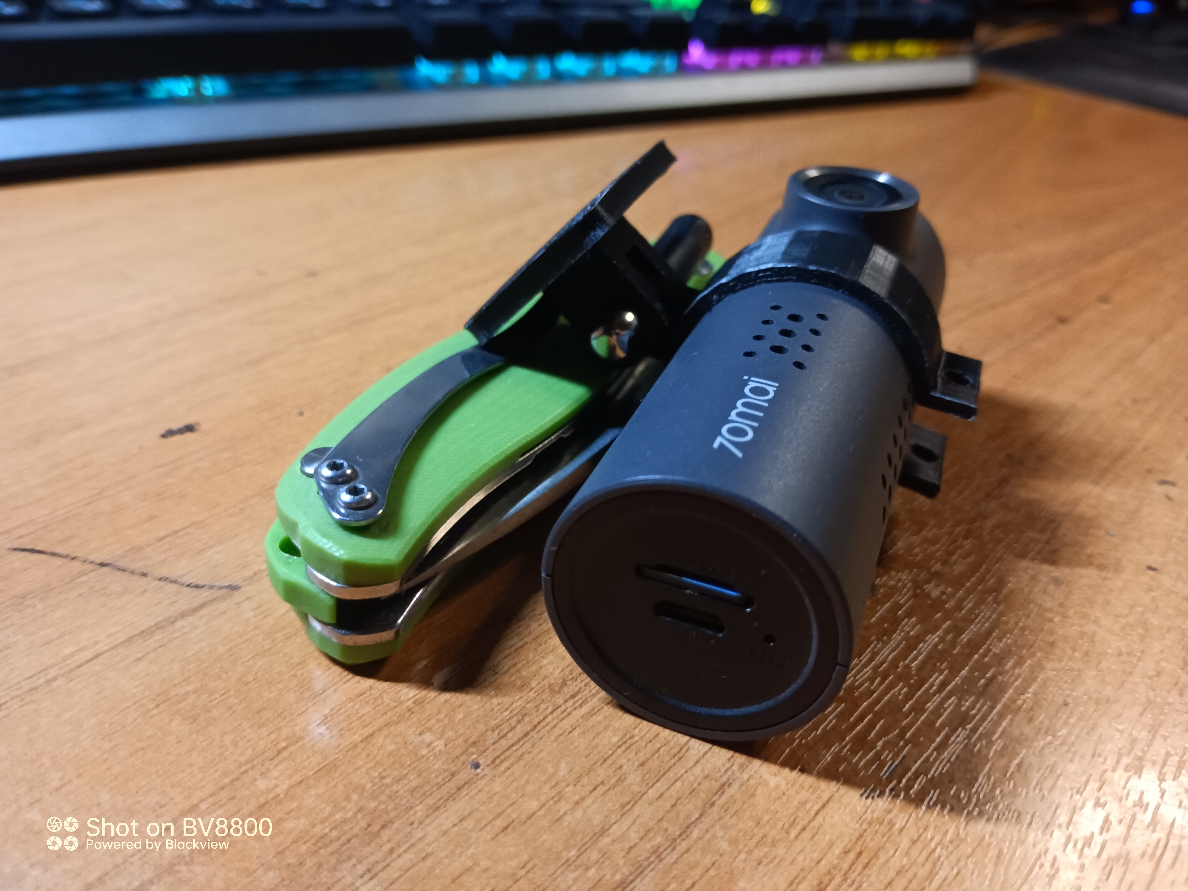 Silindirik bir kayıt şirketinin sabitlenmesi (Plastik Aparattır!!!)