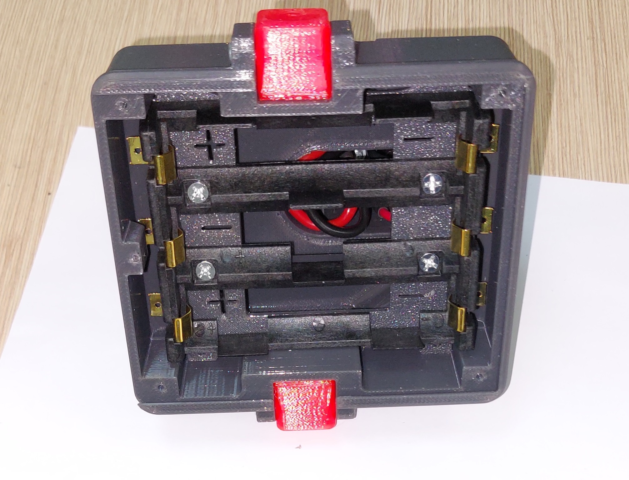 Корпус АКБ makita, переделка на Li-ion без сварки