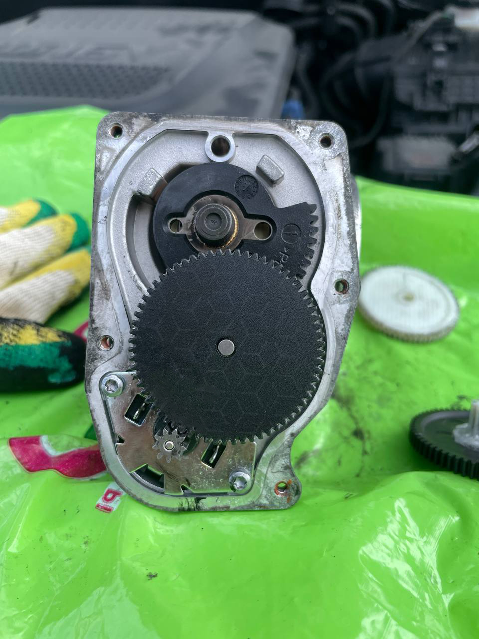 Шестерня дроссельной заслонки Kia Sorenro 2.2 CRDI (Дизель) - 2 поколение (2012 — 2021)