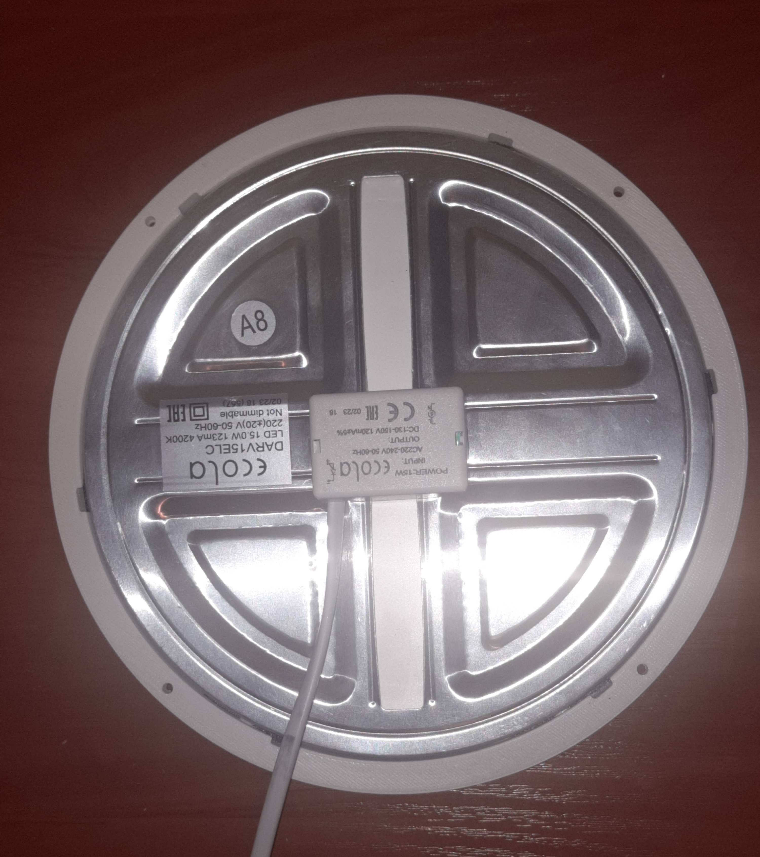 Корпус для ультратонкого встраиваемого LED светильника DARV15ELC с креплением на саморезах