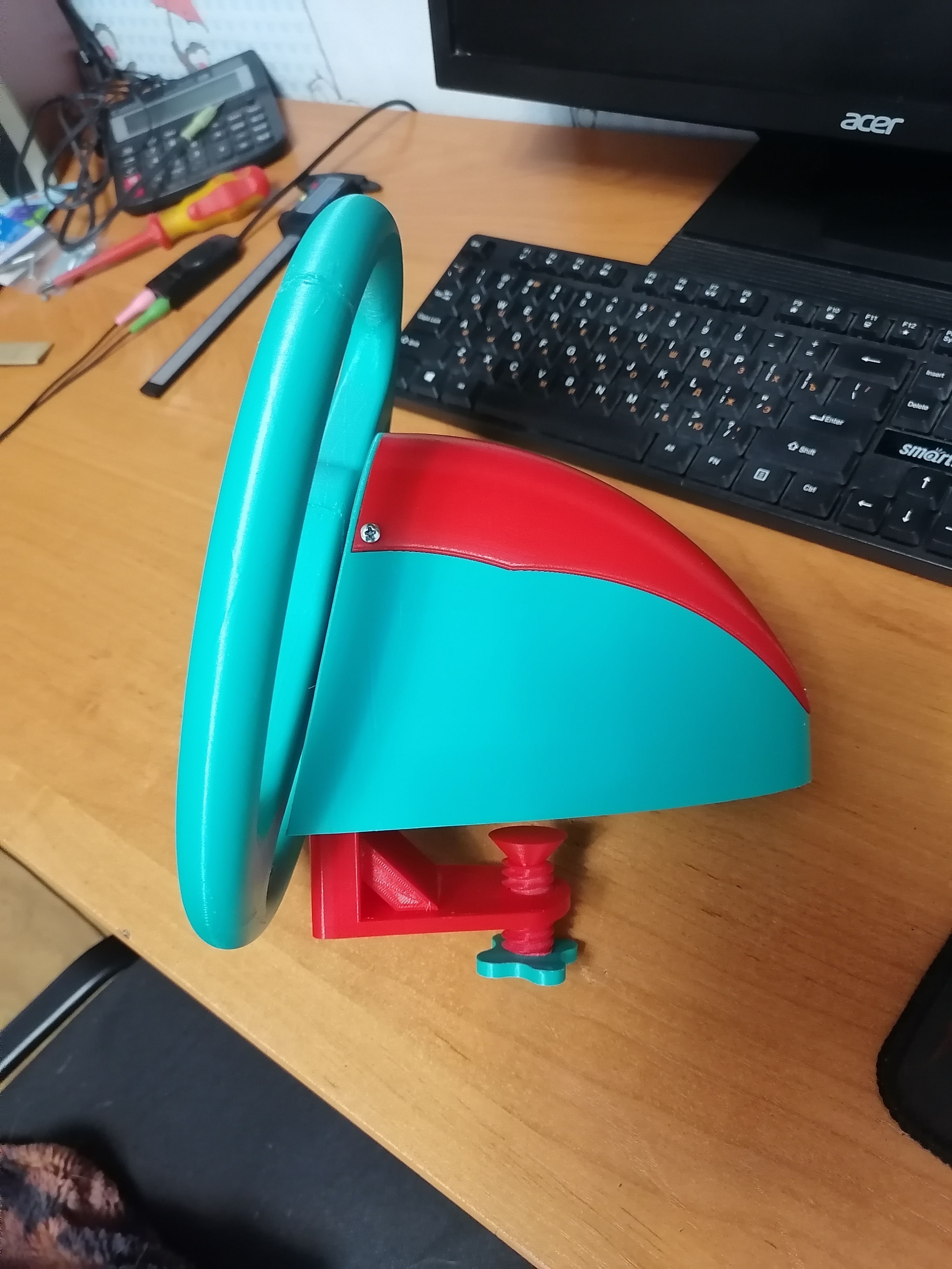 Игровой руль с педалями для пк