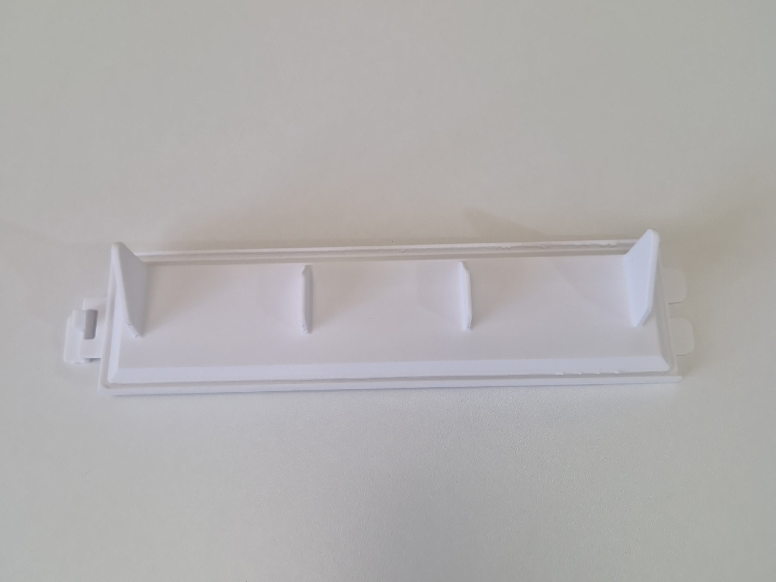 Крышка салонного фильтра Nissan Fuga Y50/Infiniti M35