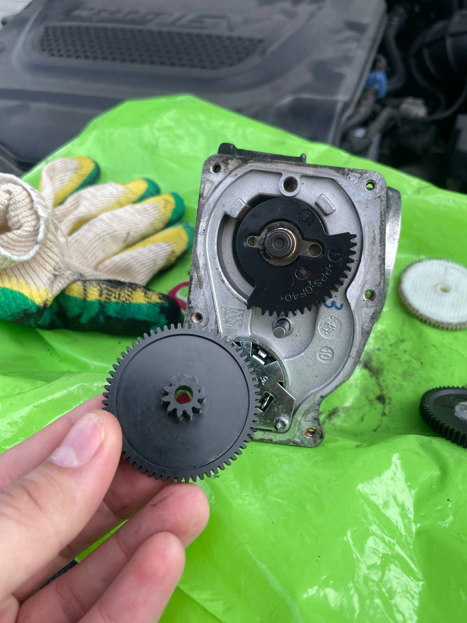 Шестерня дроссельной заслонки Kia Sorenro 2.2 CRDI (Дизель) - 2 поколение (2012 — 2021)