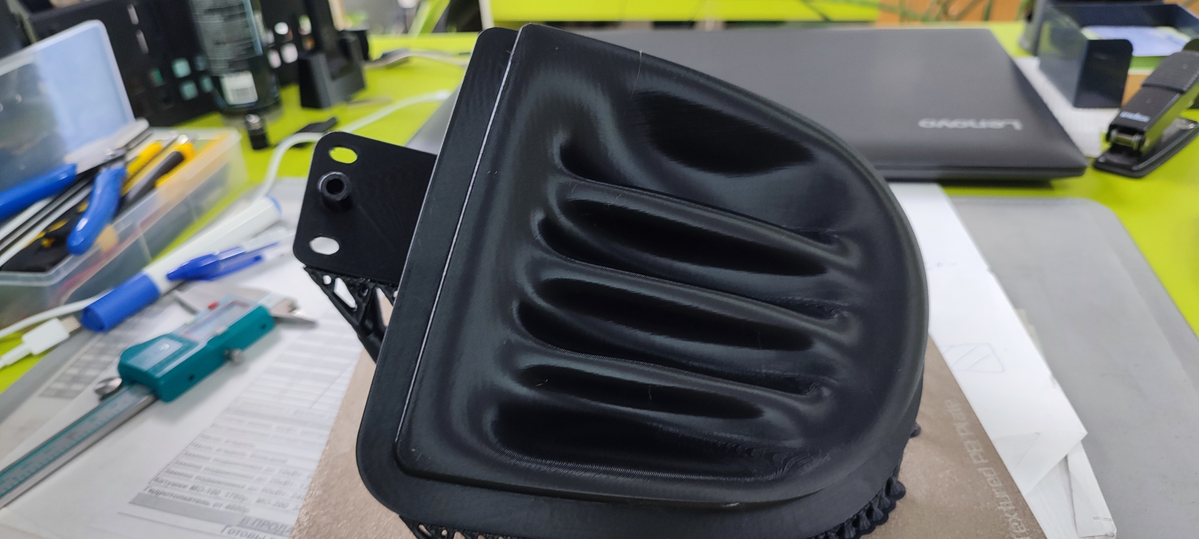 Заглушки переднего бампера SsangYong Musso 2000г по 2006г