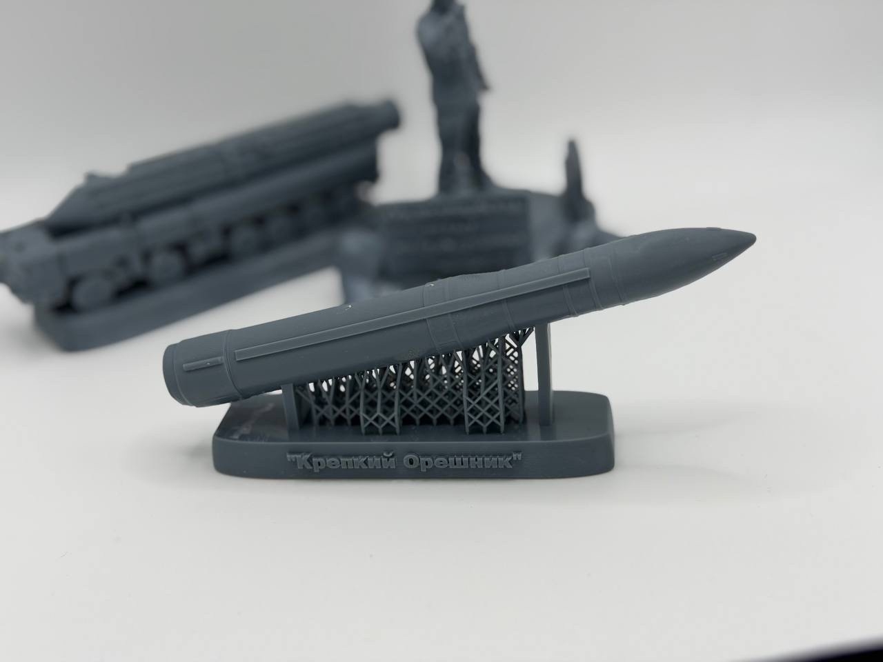 Статуэтка Орешник "Крепкий Орешник"