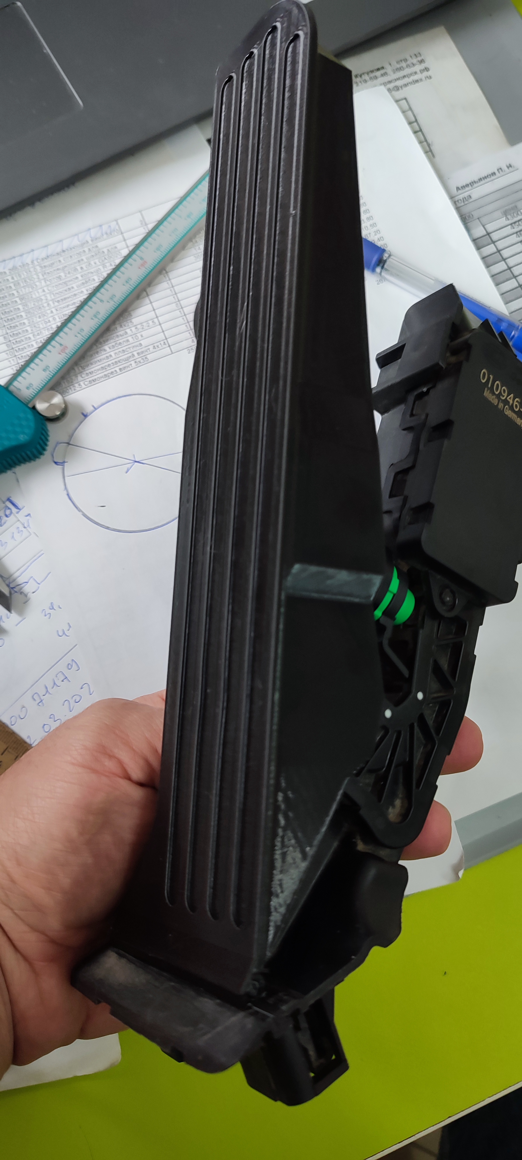 Педаль селектора НА ШАРНИРЕ шкода Skoda Octavia A5