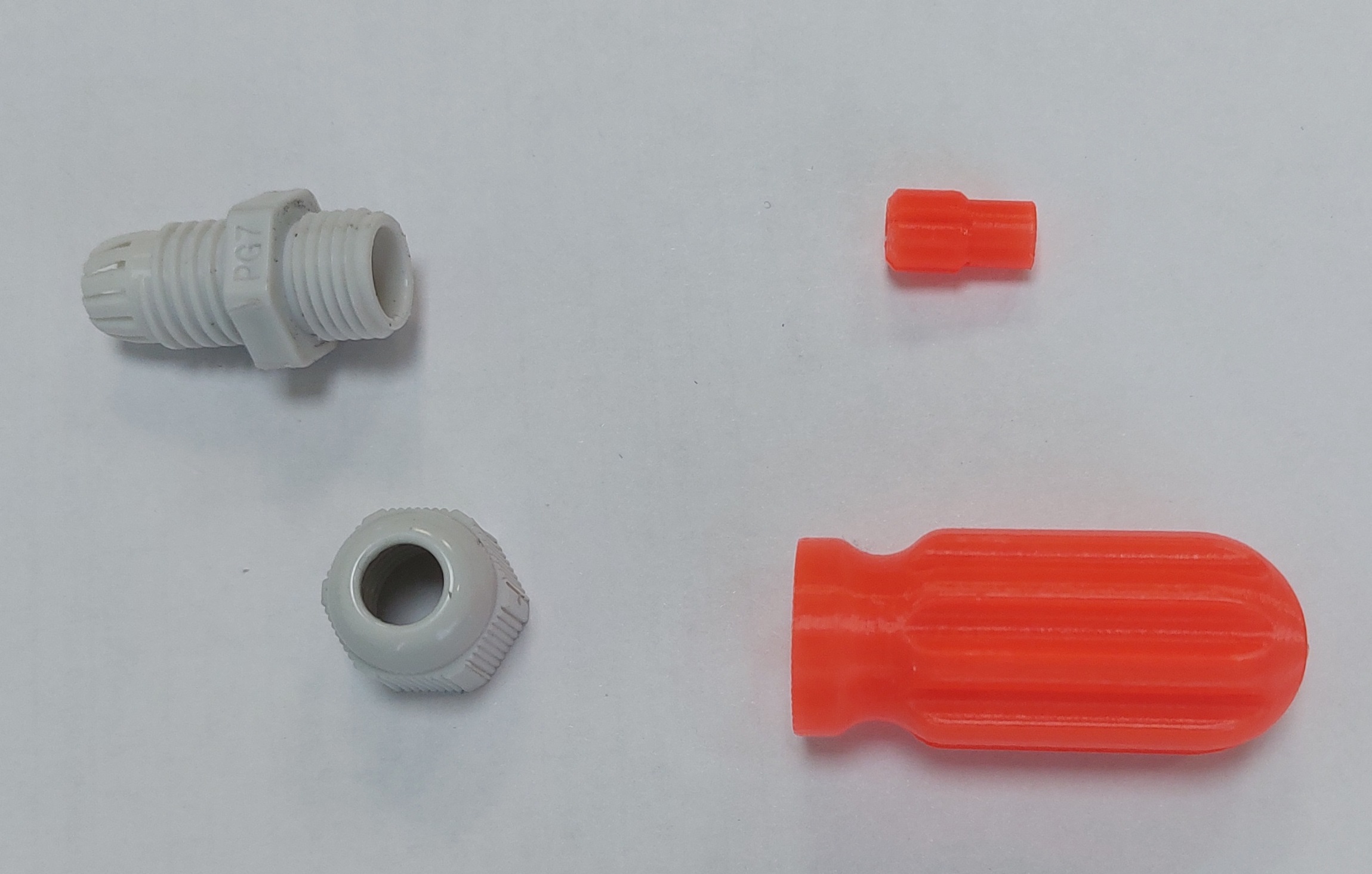 Ручка для надфиля из кабельного ввода PG7 , М12