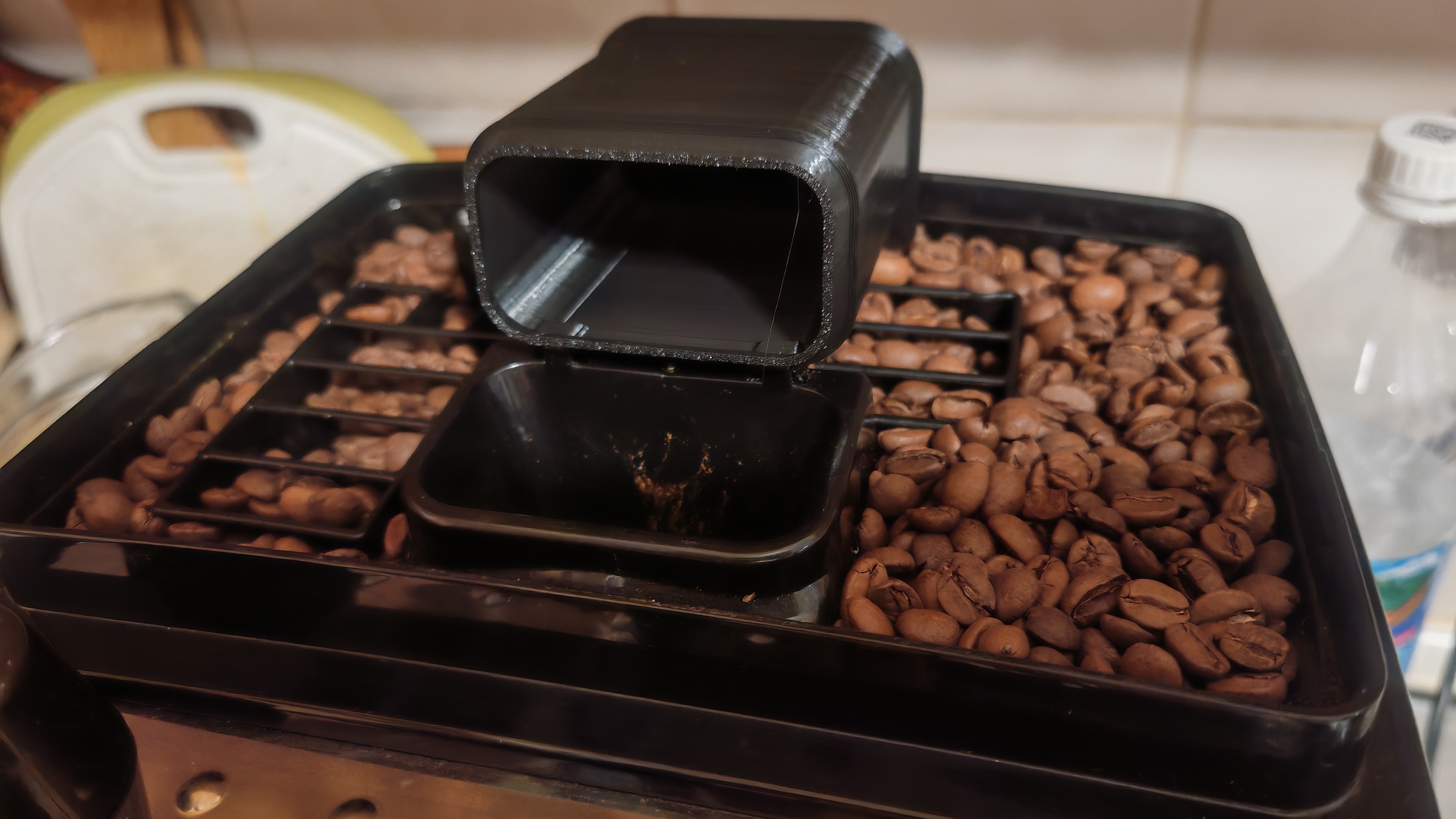 Увеличение контейнера зерен для кофемашины Delonghi Magnifica S
