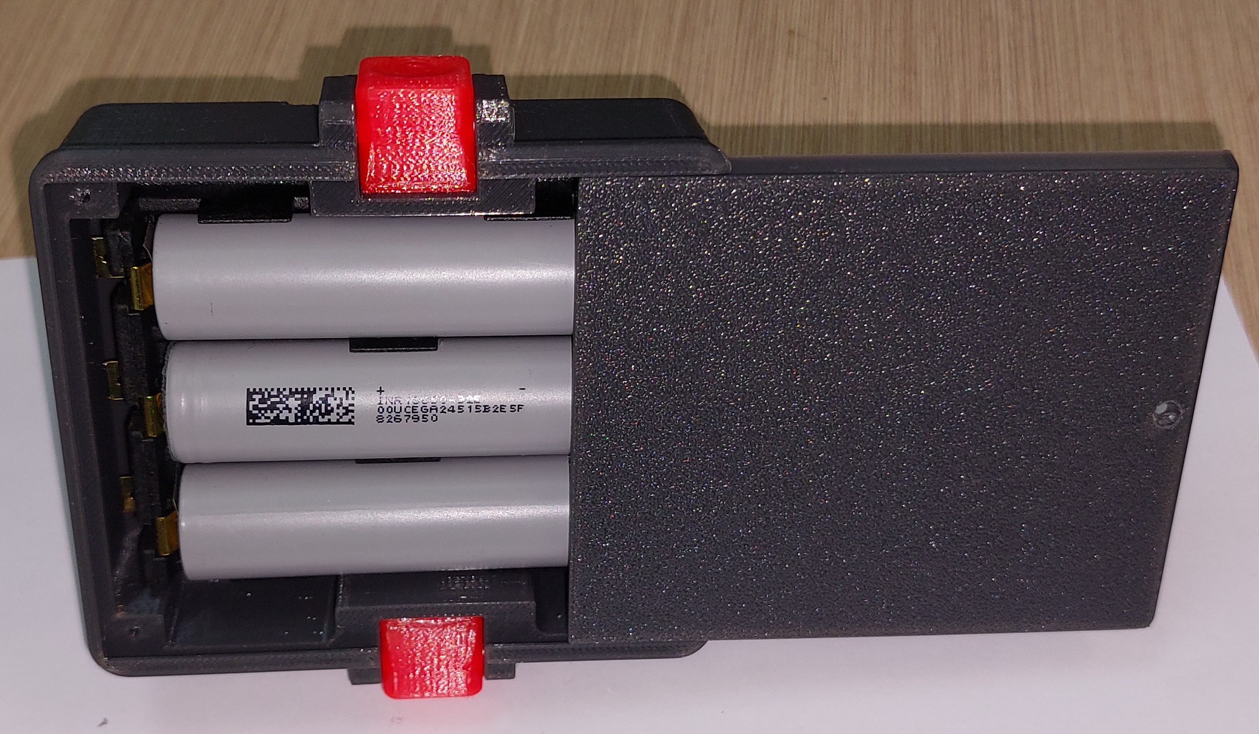 Корпус АКБ makita, переделка на Li-ion без сварки