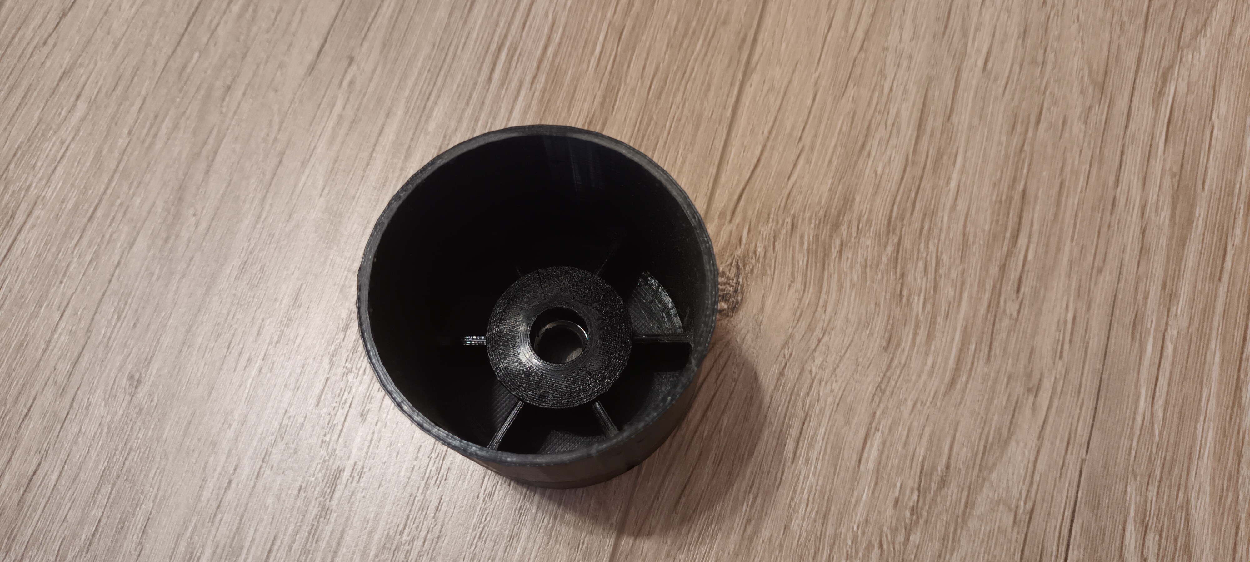 Продажа 3D-модели \"Винт механизма качания офисного кресла\"