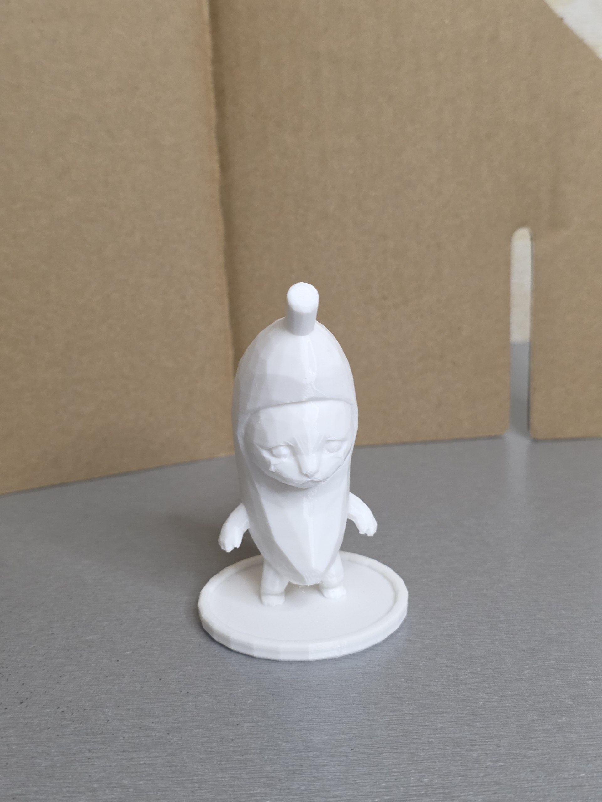 Модель фигурка миниатюра кота-банана из мема для печати