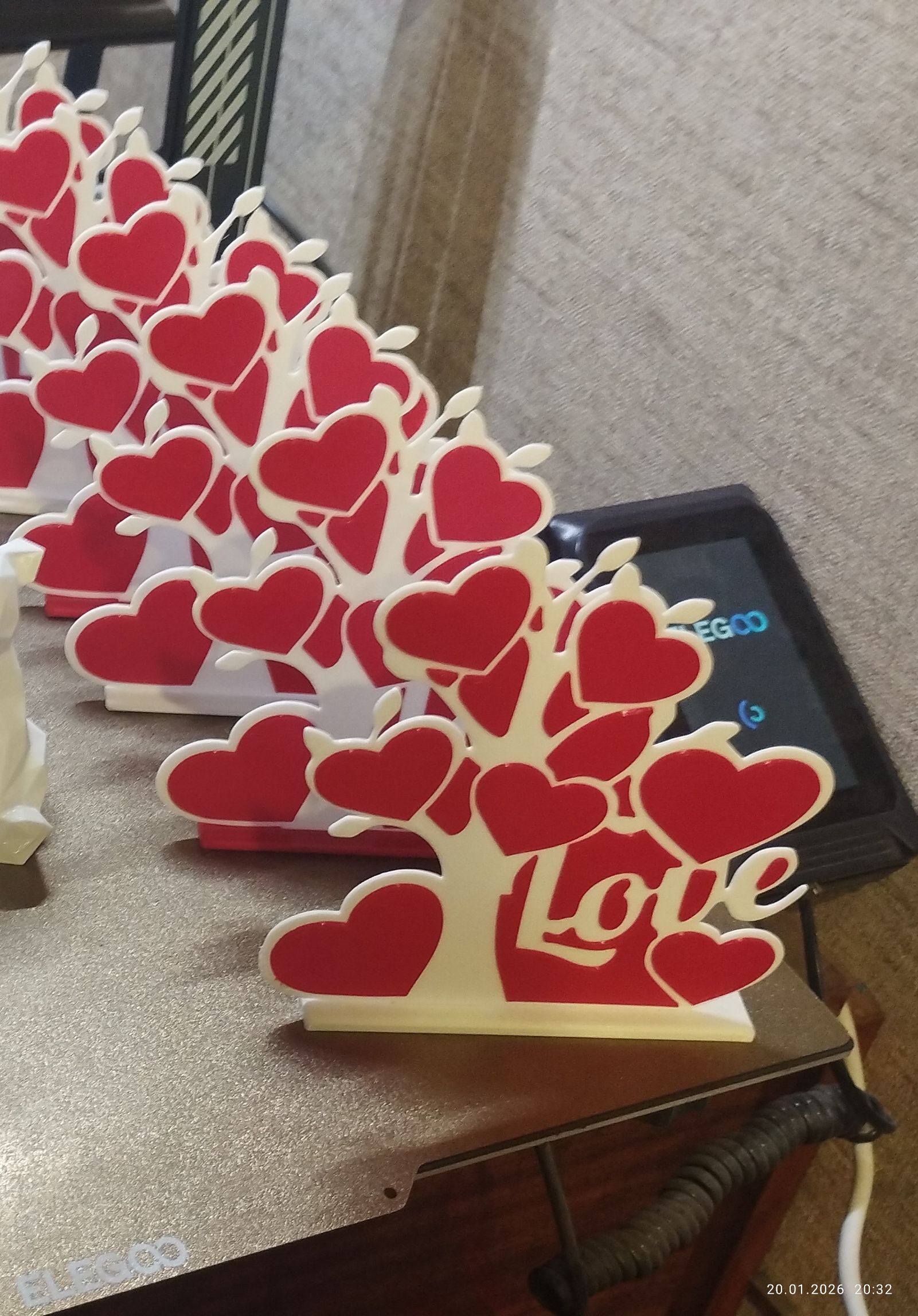 Открытка стойка ко дню " Святого Валентина,"