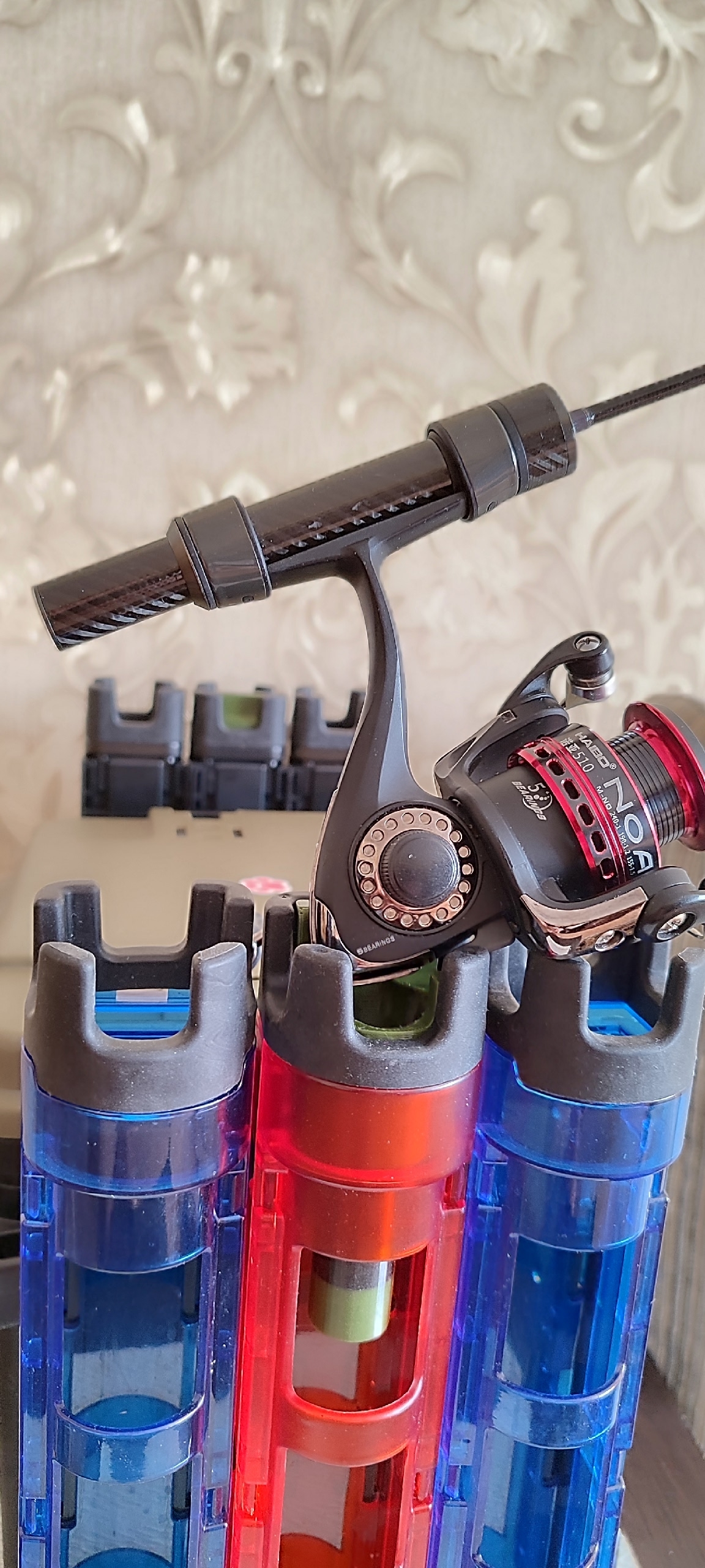Вставка под спиннинг с ручкой карбон  для стойки DAIWA PRESSO 530