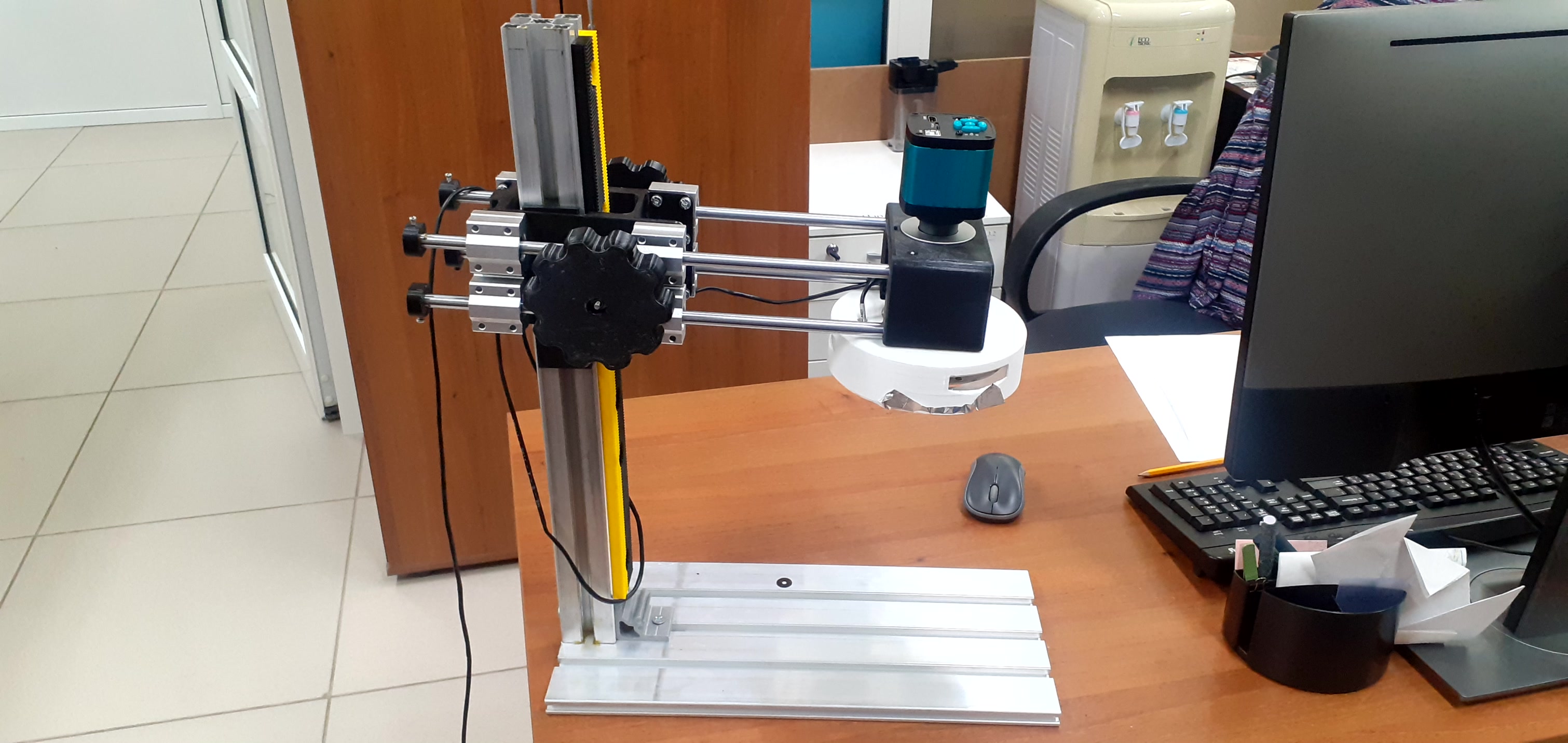 Кронштейн для цифрового микроскопа