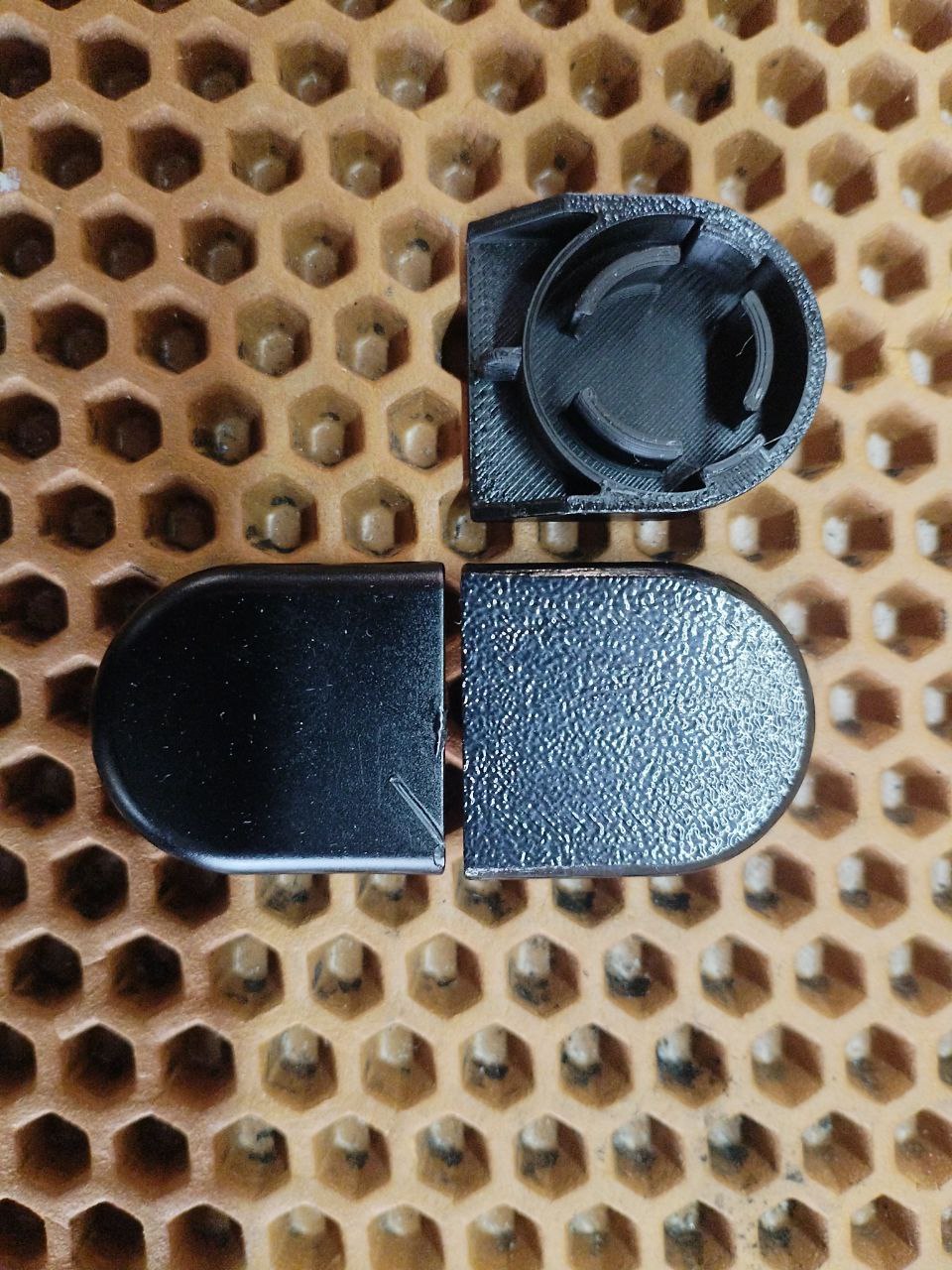 крышка дворников Toyota Land Cruiser