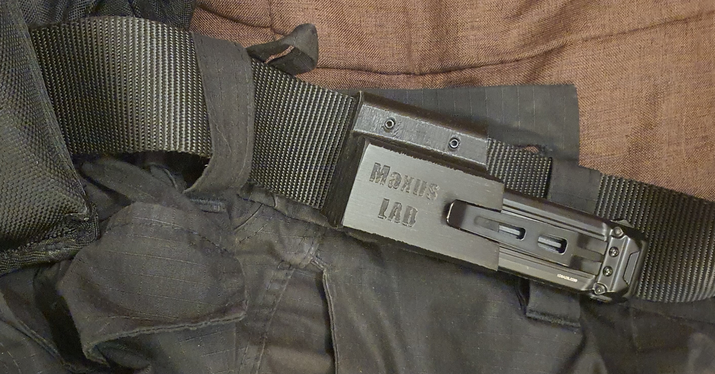 Nitecore EDC29  Кобура горизонтальная под правую руку на ремень 50мм