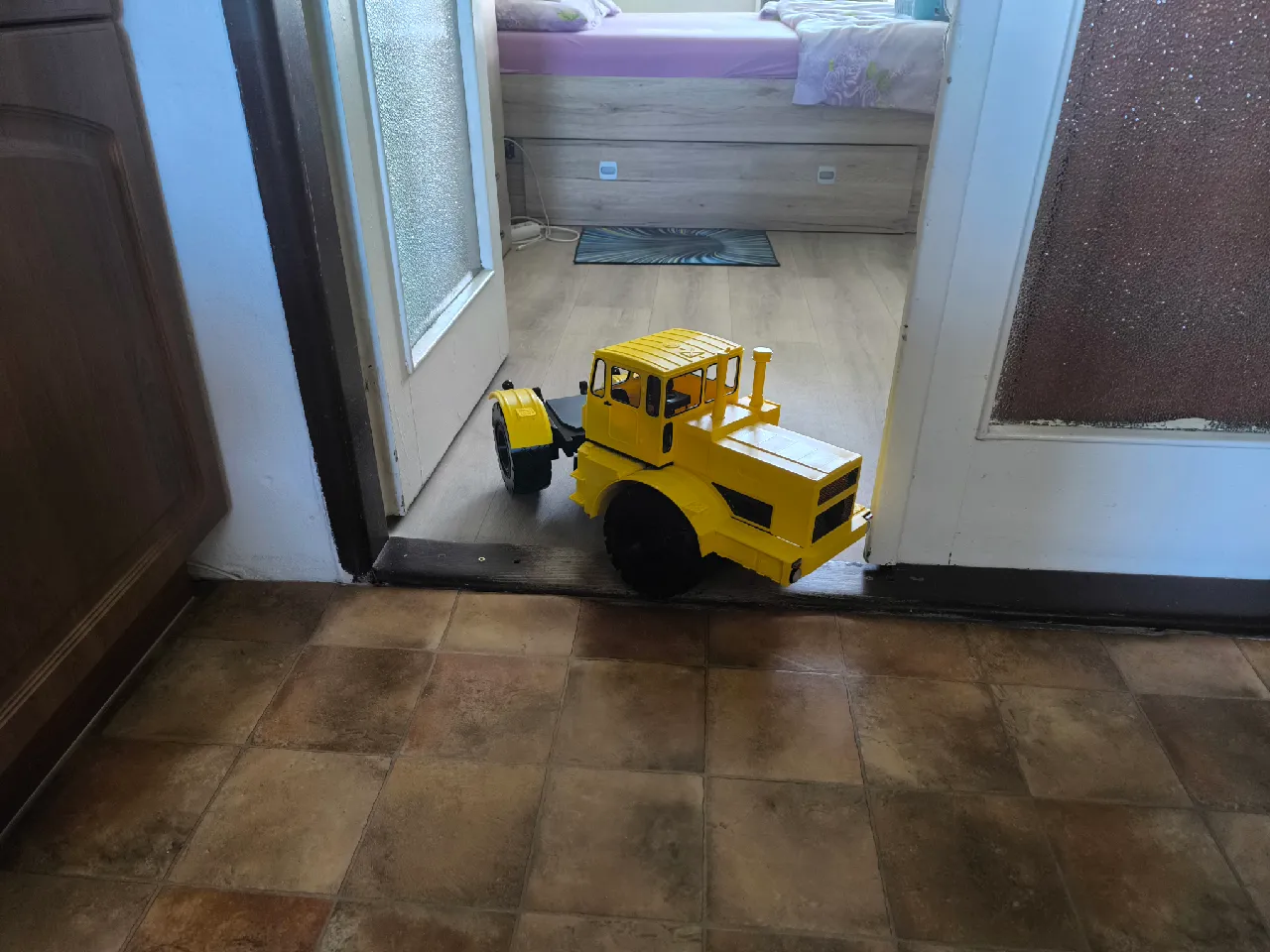 Rc k 700 1/10