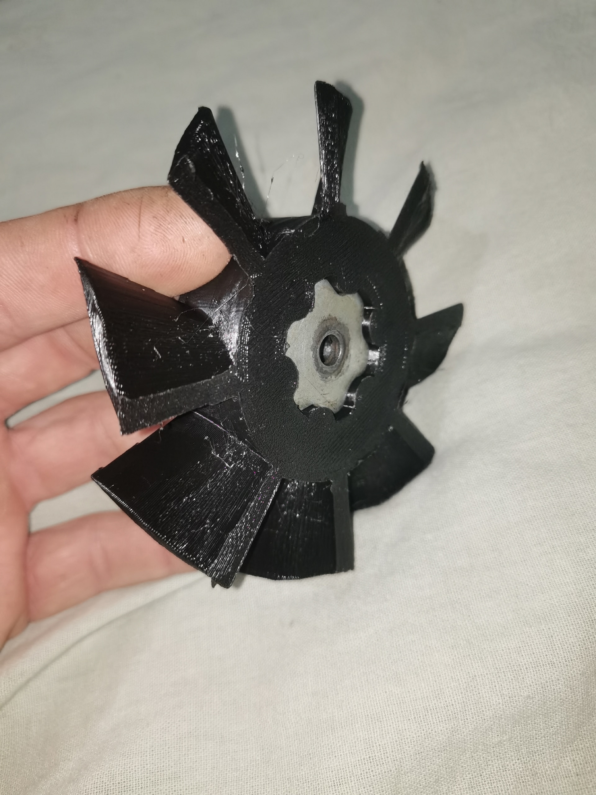 увеличенная крыльчатка генератора Урал Днепр г424