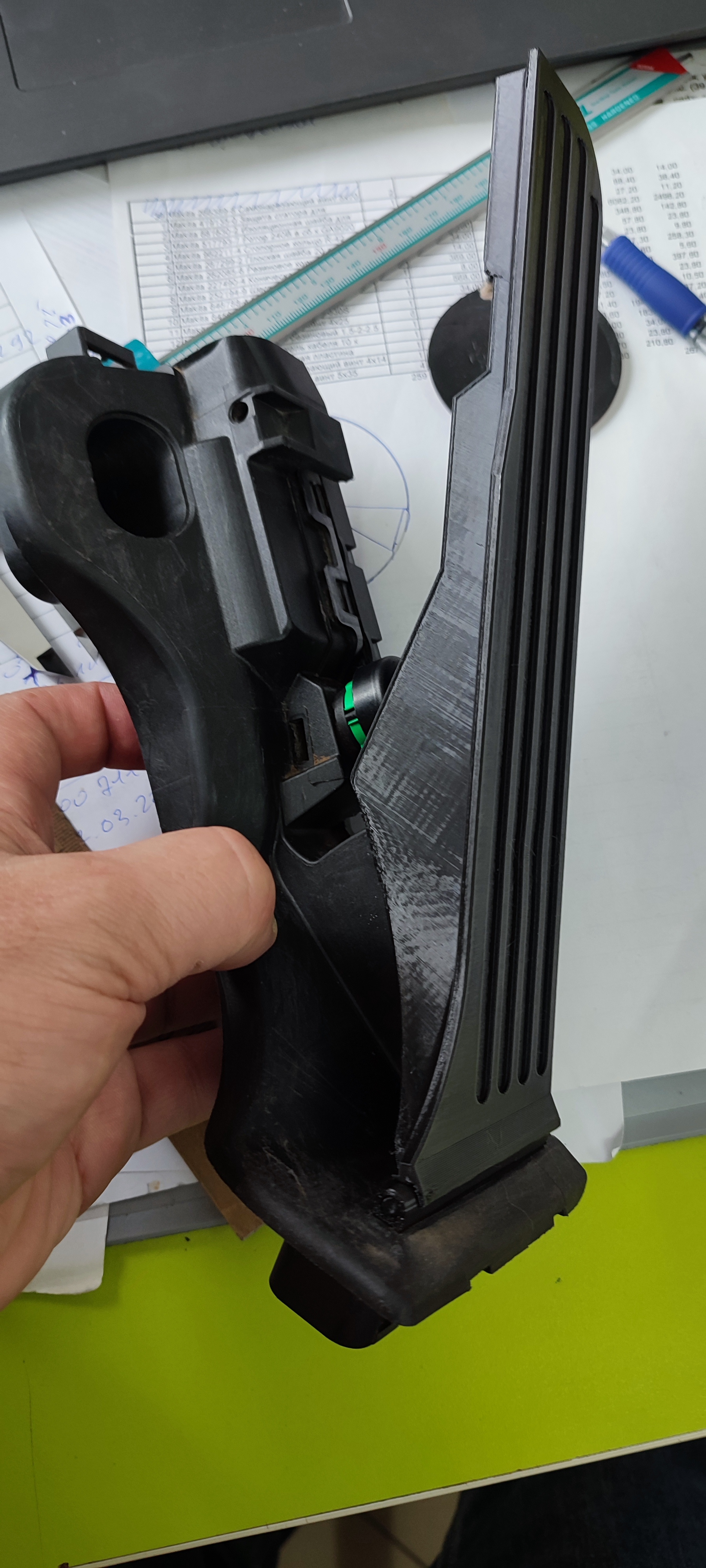 Педаль селектора НА ШАРНИРЕ шкода Skoda Octavia A5