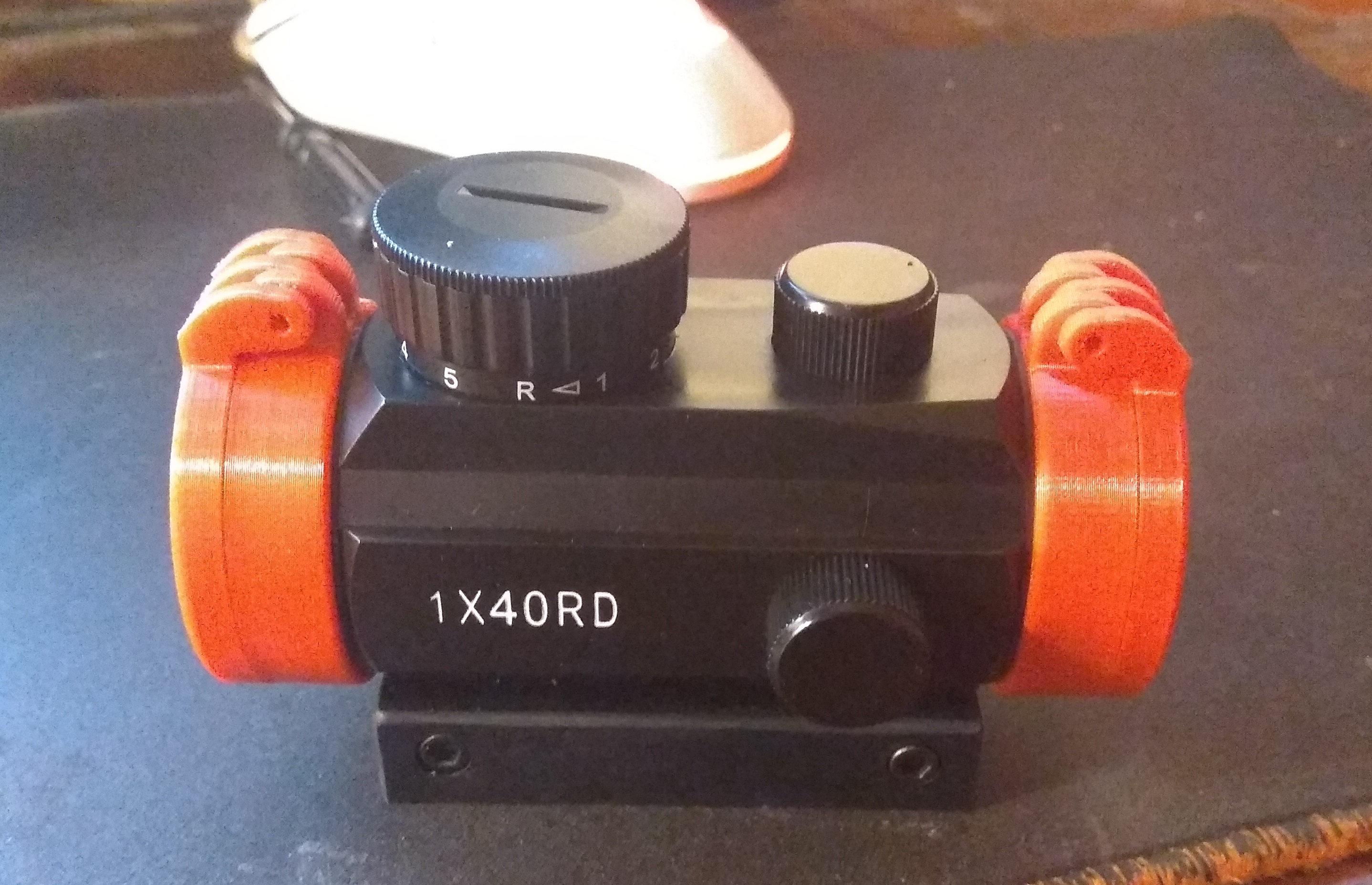 Откидные крышки для коллиматорного прицела 1x40RD