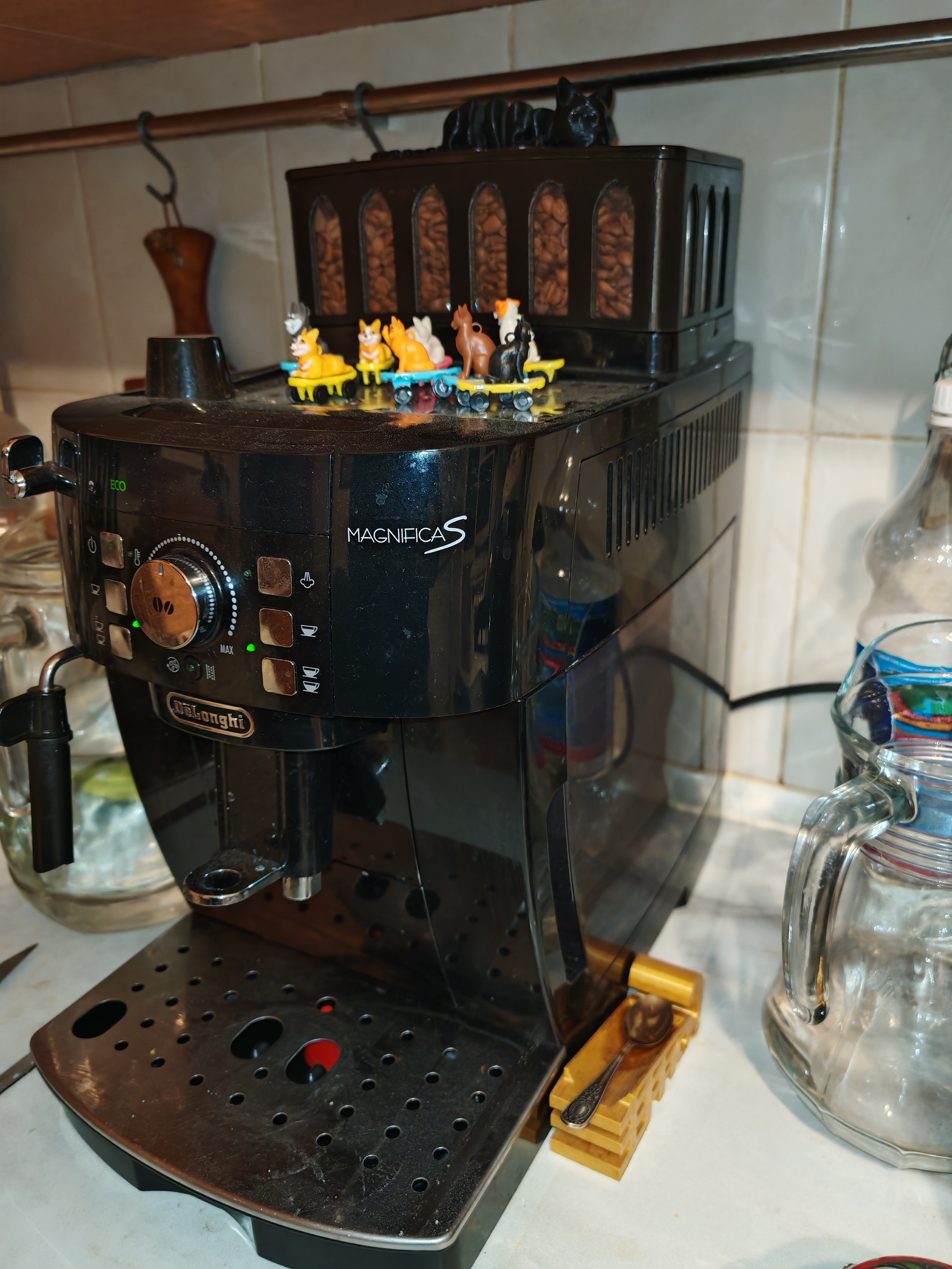 Увеличение контейнера зерен для кофемашины Delonghi Magnifica S