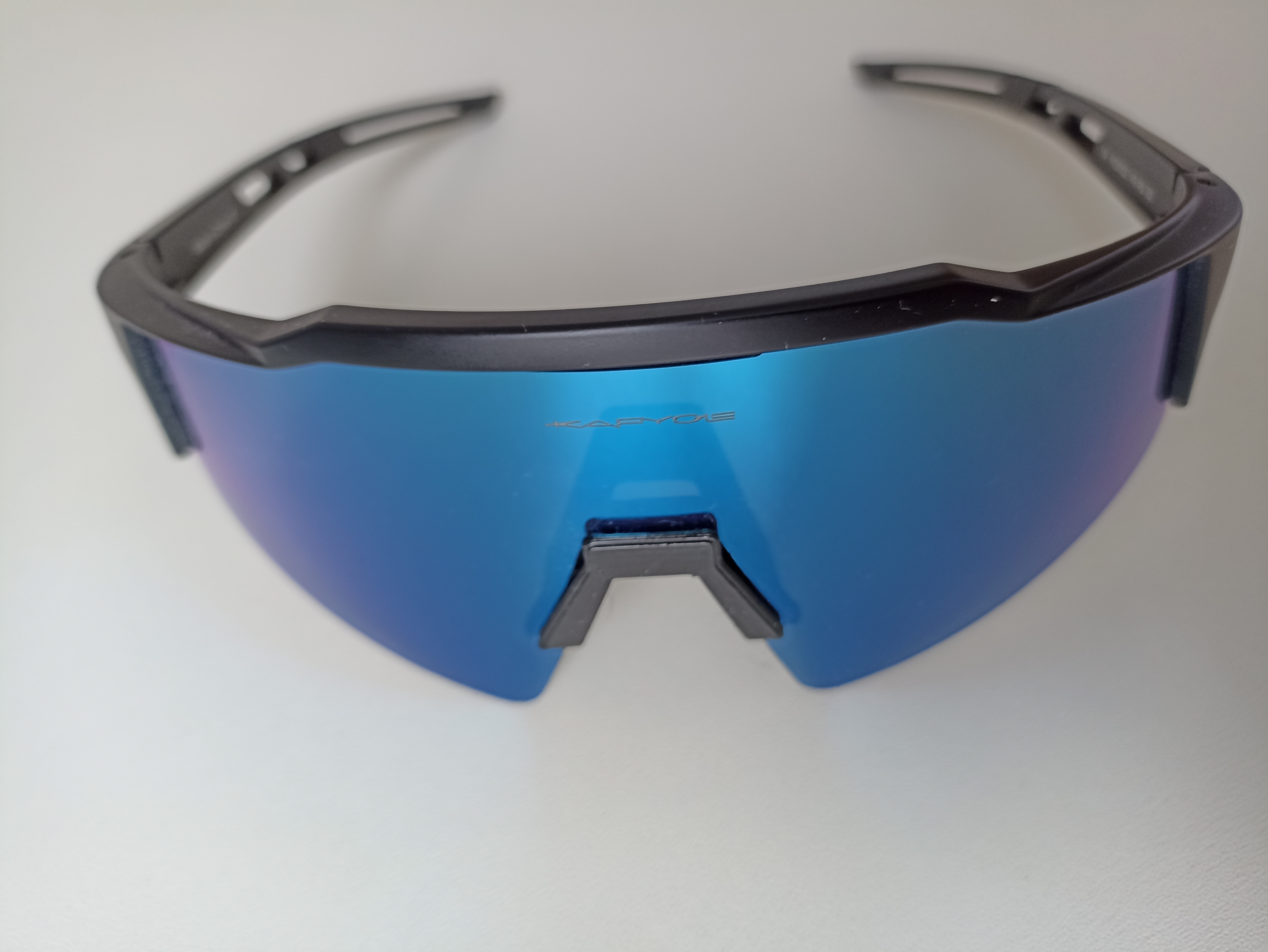 Держатель носоупора спортивных очков