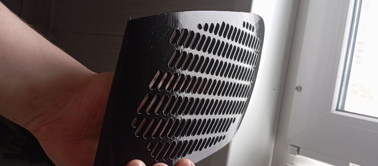 Накладка для динамиков в дверях а\м Lexus Gs300 jzs160 (161)