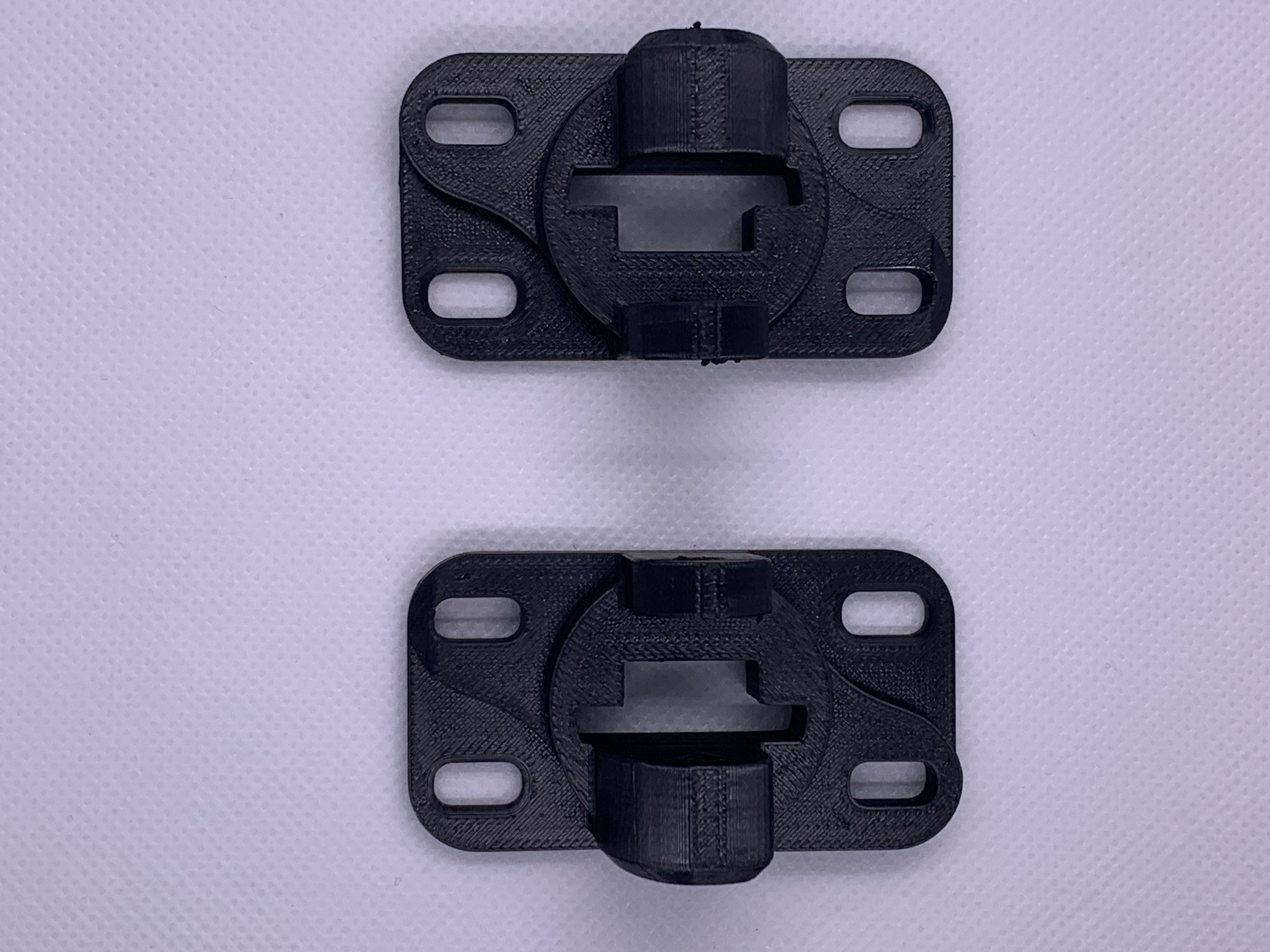 УАЗ Патриот крепление правой и левой ручки