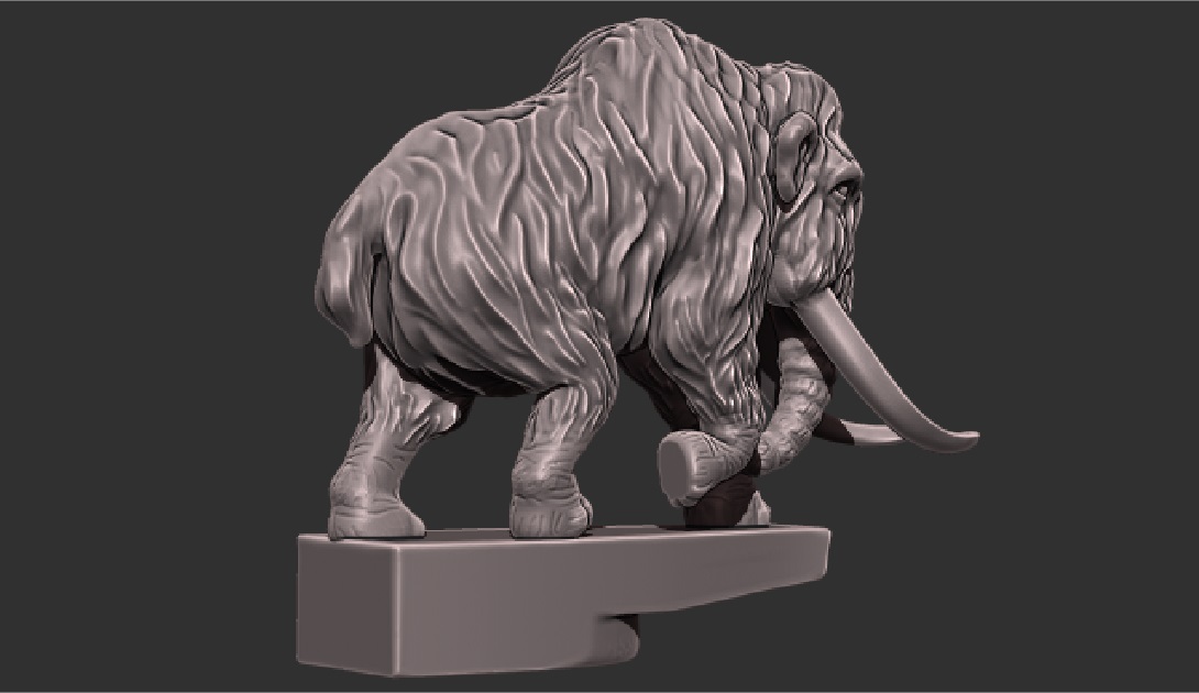 мамонт на капот