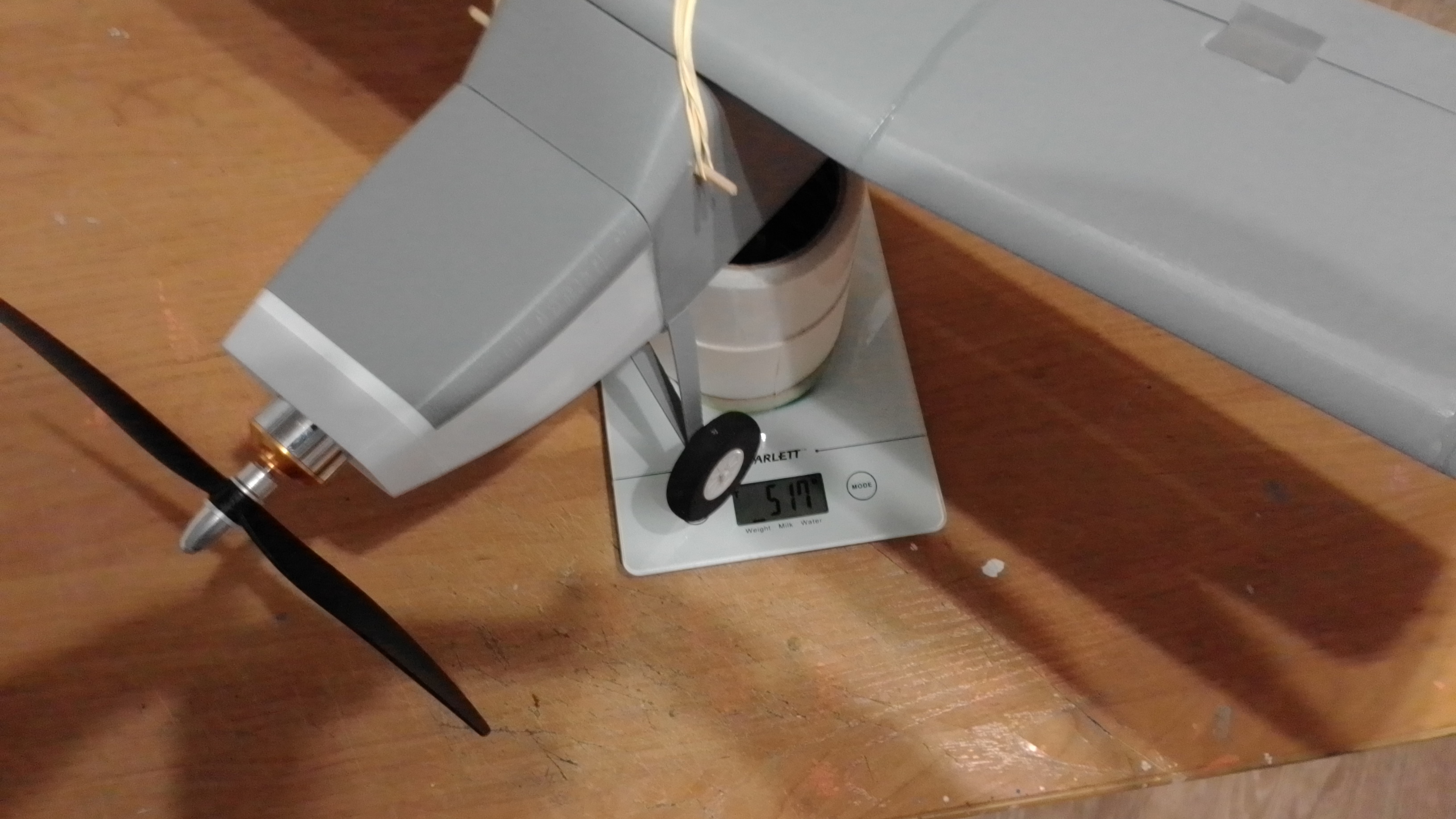 Летающая авиамодель, вариация на сесну