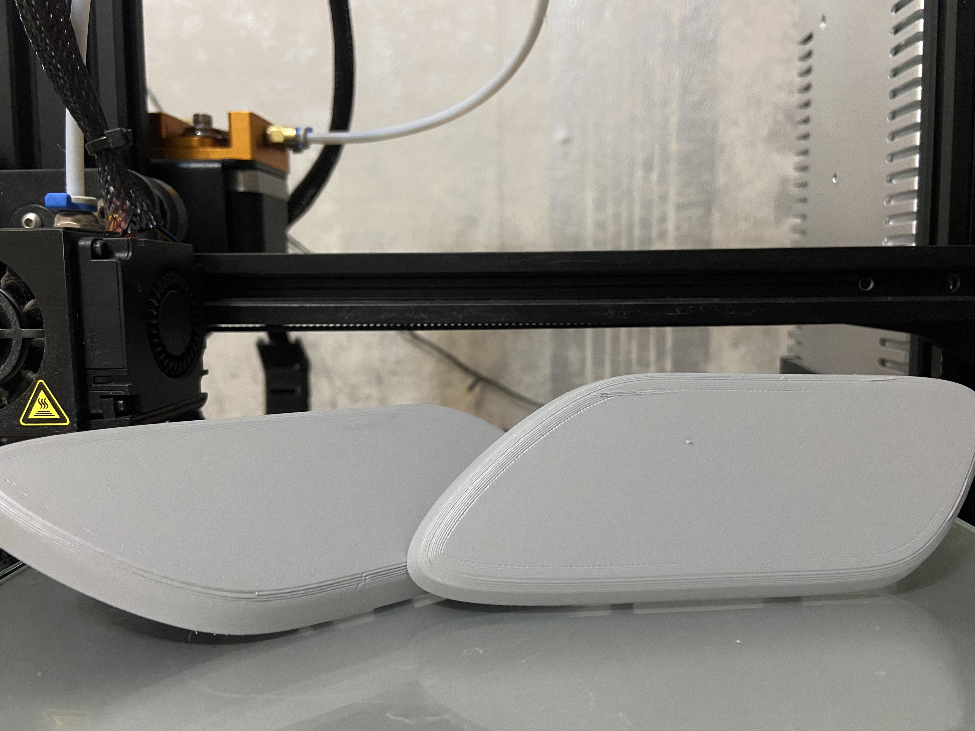 Крышки омывателя фар Мазда 3