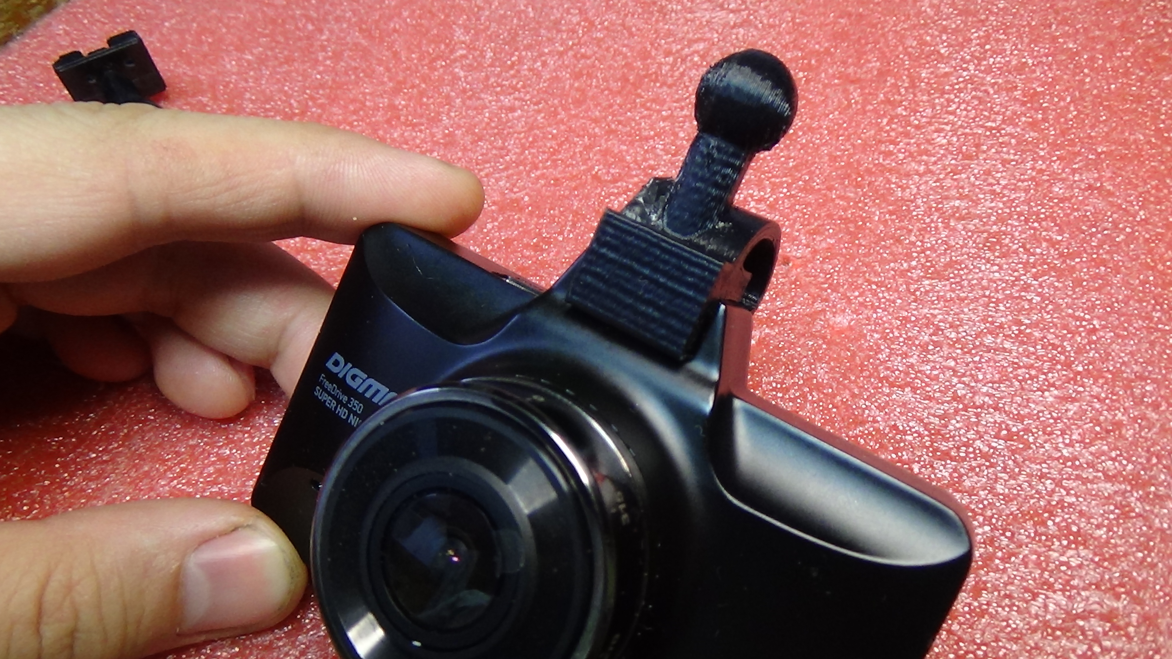 крепление видеорегистратора DIGMA