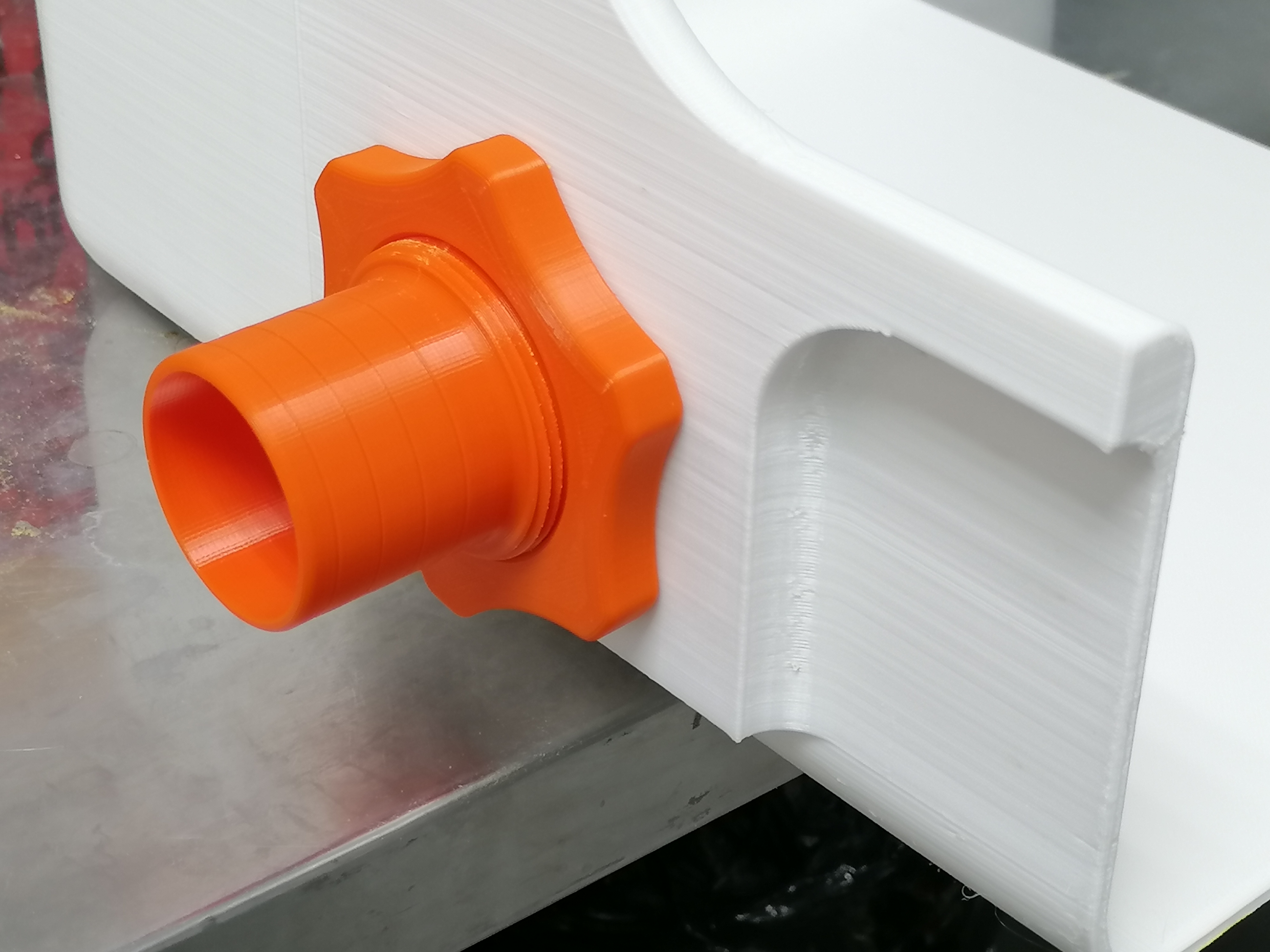 панельный разъем для шланга пылесоса