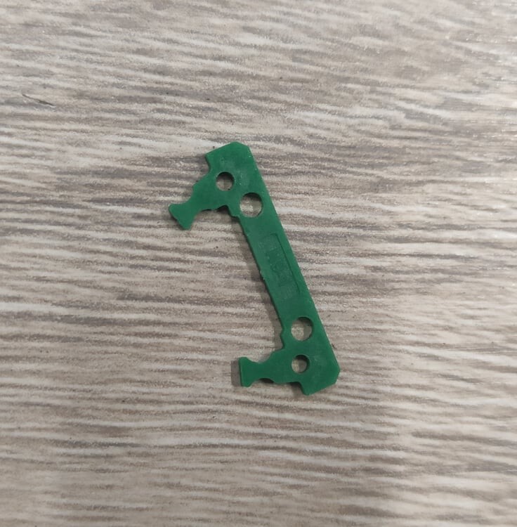 MGN9H пластиковая заглушка