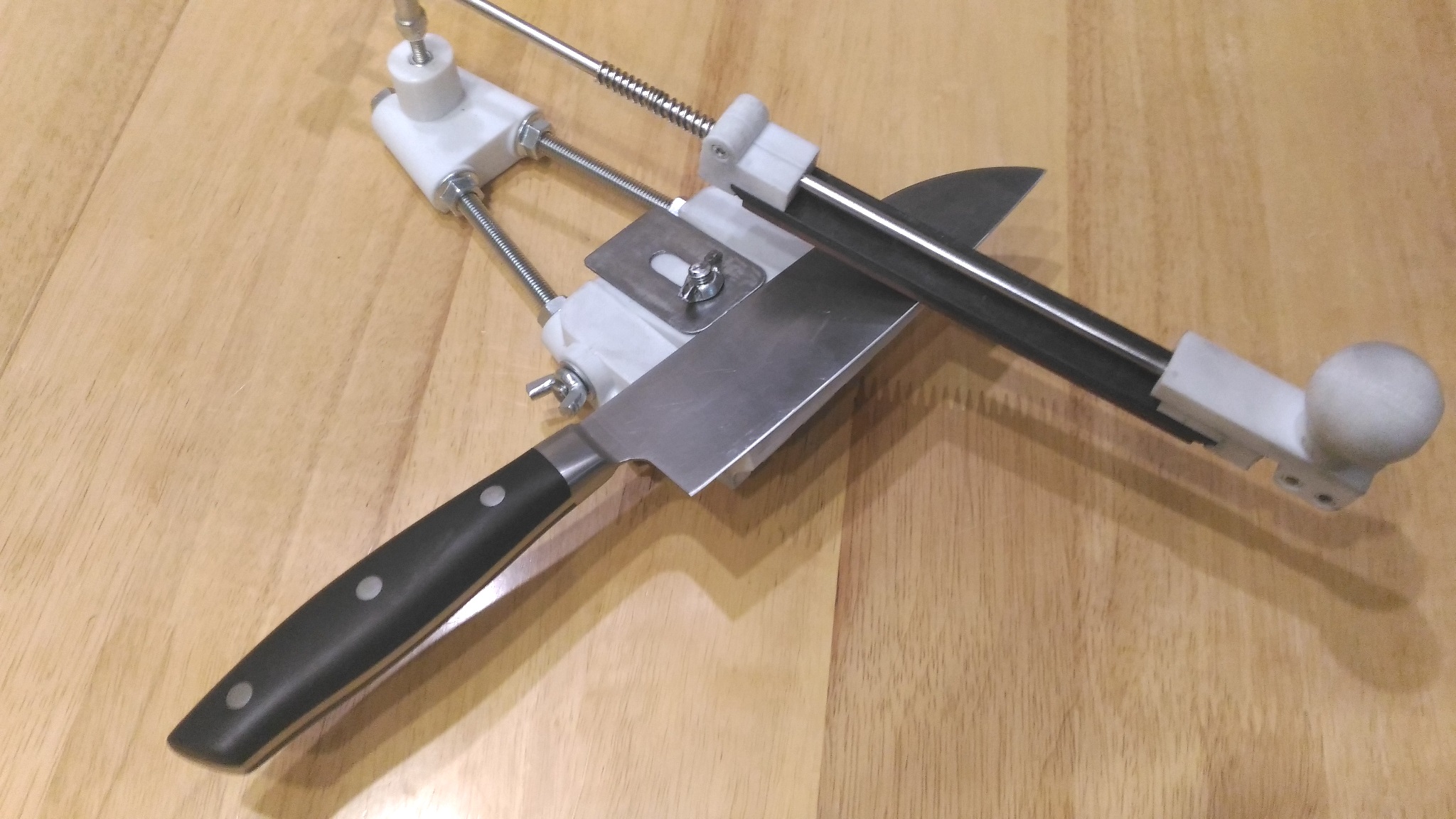 Электрический станок для заточки ножей – быстро и качественно