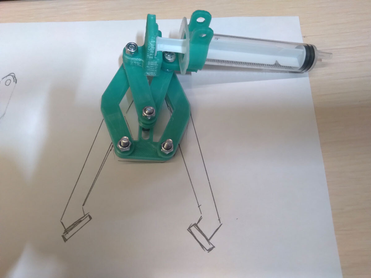 Как сделать гидравлическую руку. Гидравлическая рука на шприцах. Гидравлическая рука своими руками. Гидравлическая рука из бумаги. Гидравлическая рука шиборг.