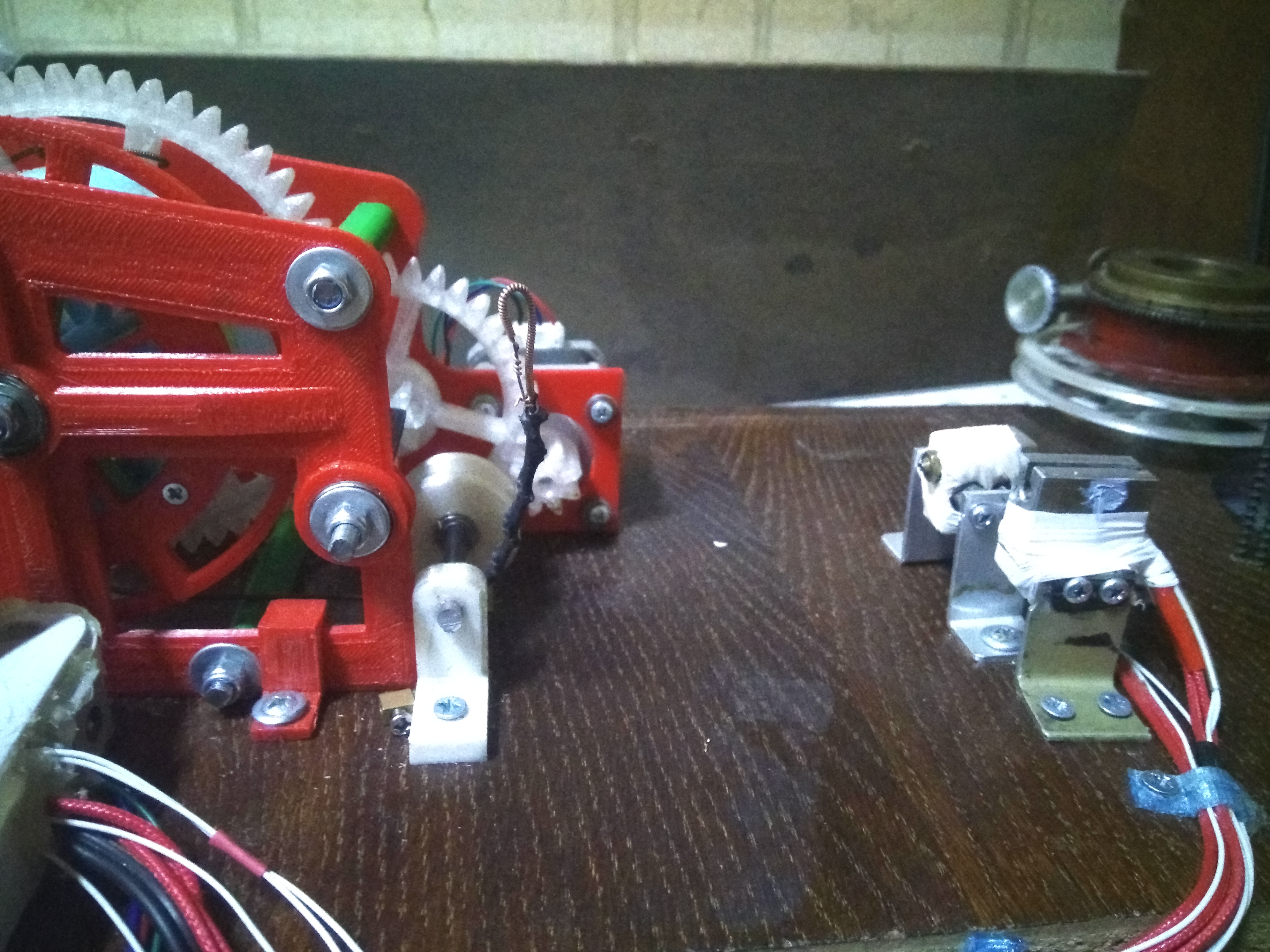 3d модель Редуктор для вытяжки PET ленты. для 3d принтера - скачать ...